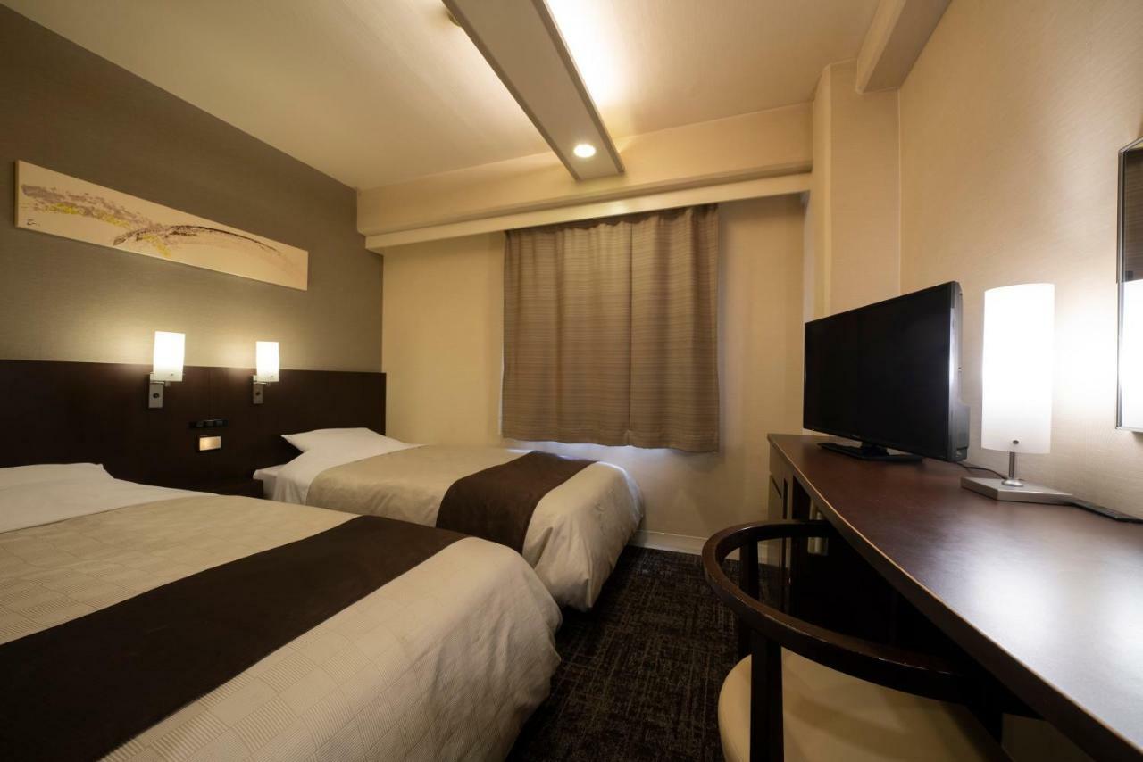 Binario Umeda 4*