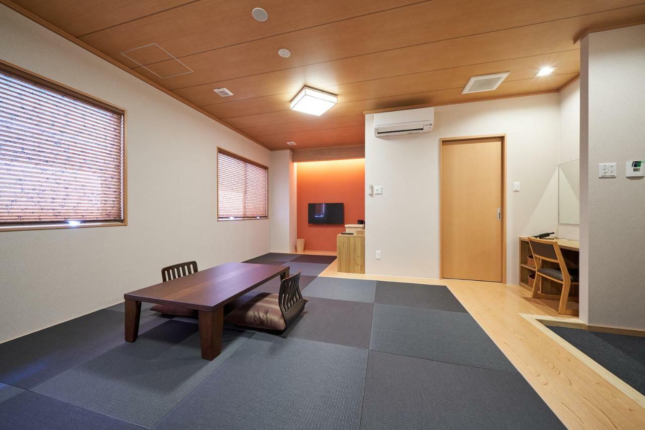 Welina Premier Shinsaibashi Hotel Osaka