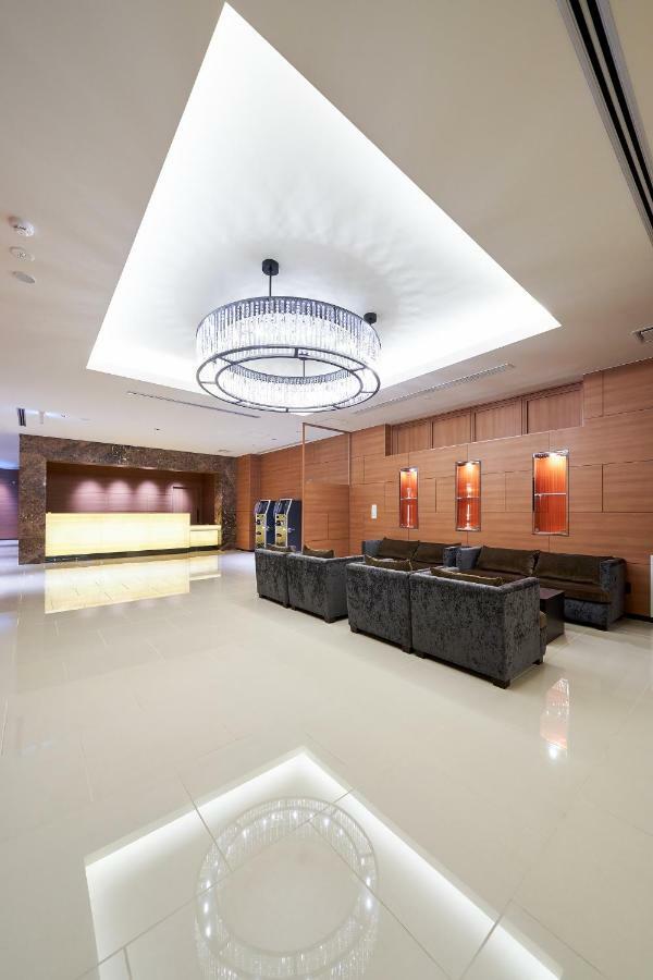 Welina Premier Shinsaibashi Hotel