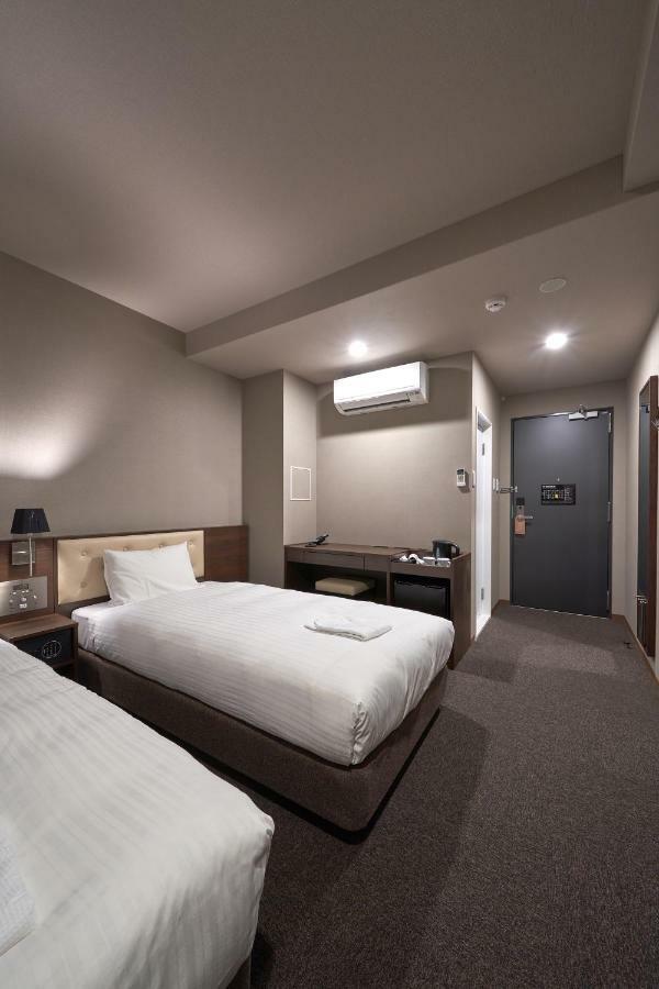 Welina Premier Shinsaibashi Hotel Osaka