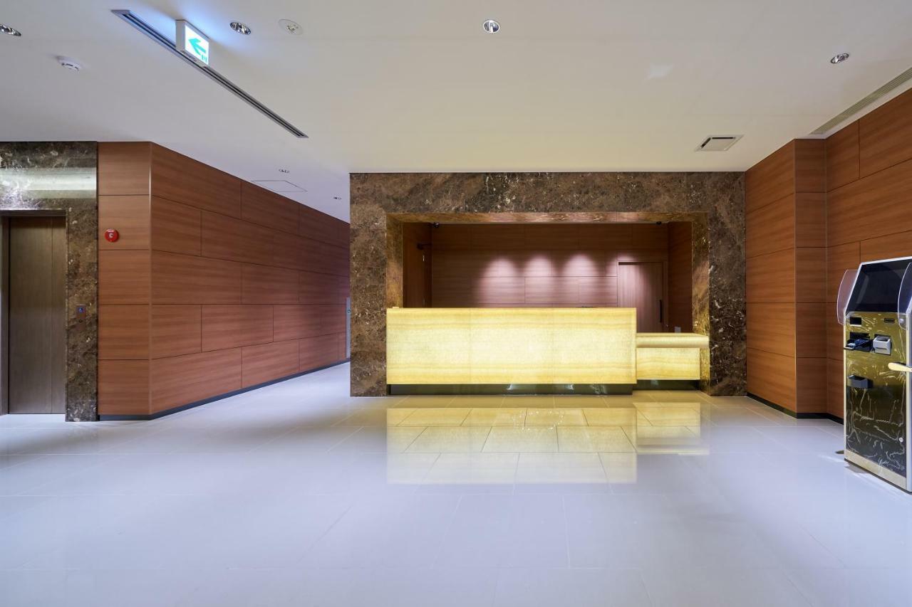 Welina Premier Shinsaibashi Hotel