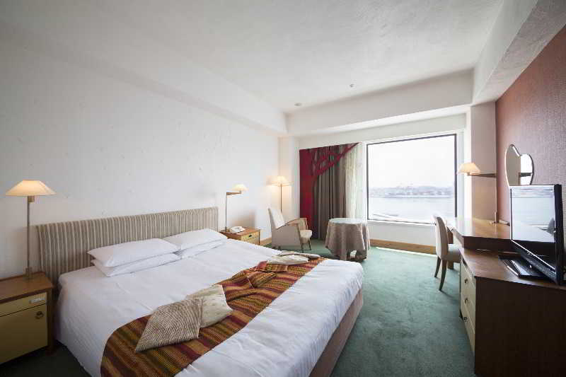 Hotel Seagull Tenpozan 4*