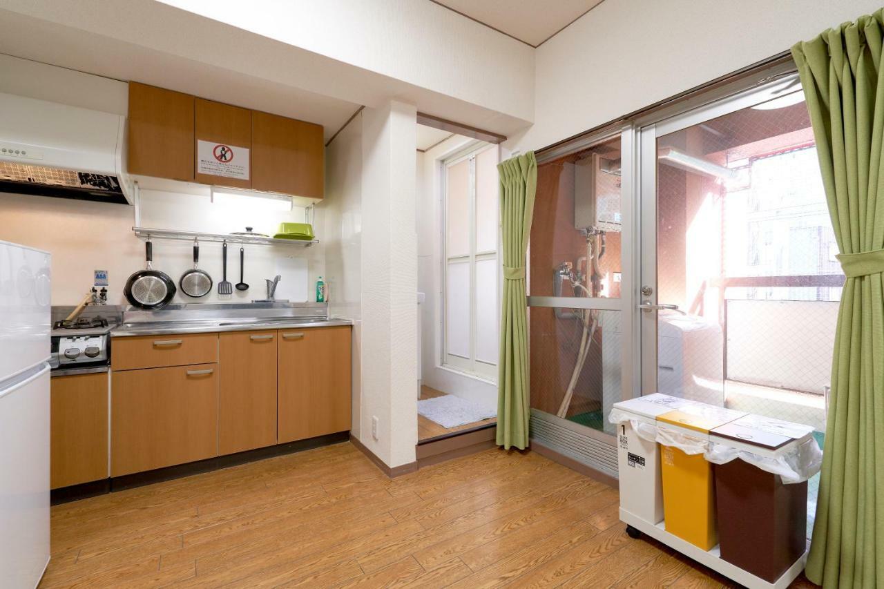 Guest house Meet Me Tenjinbashi *