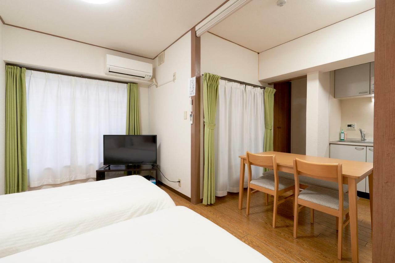 Meet Me Tenjinbashi Guest house