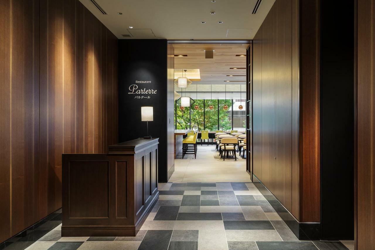 Hotel Monterey Le Frere