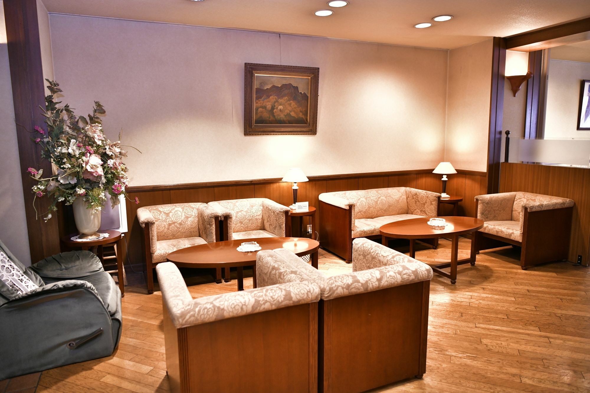 Kikuei Namba Economy hotel