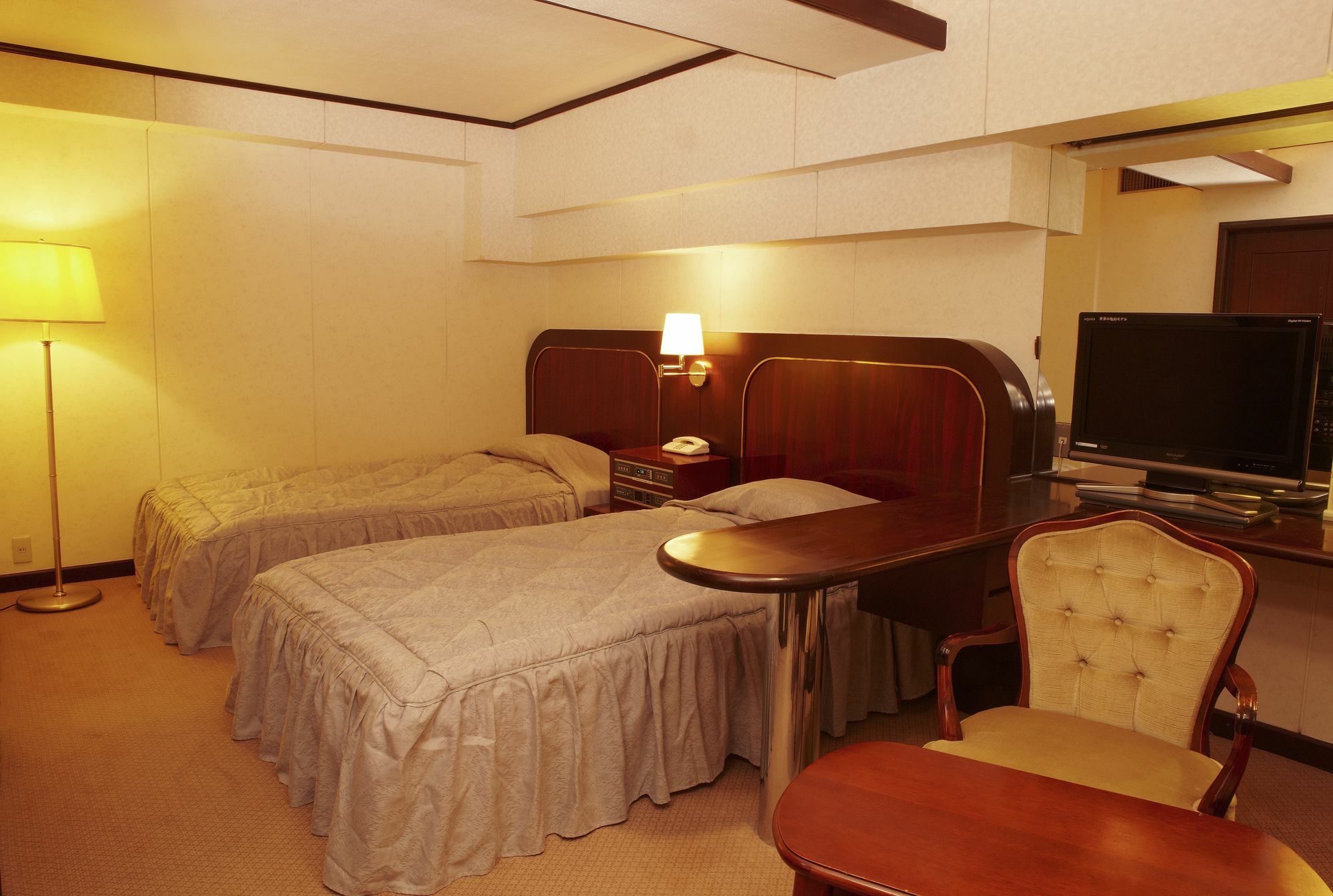 Hotel Consort Shin-osaka 4*