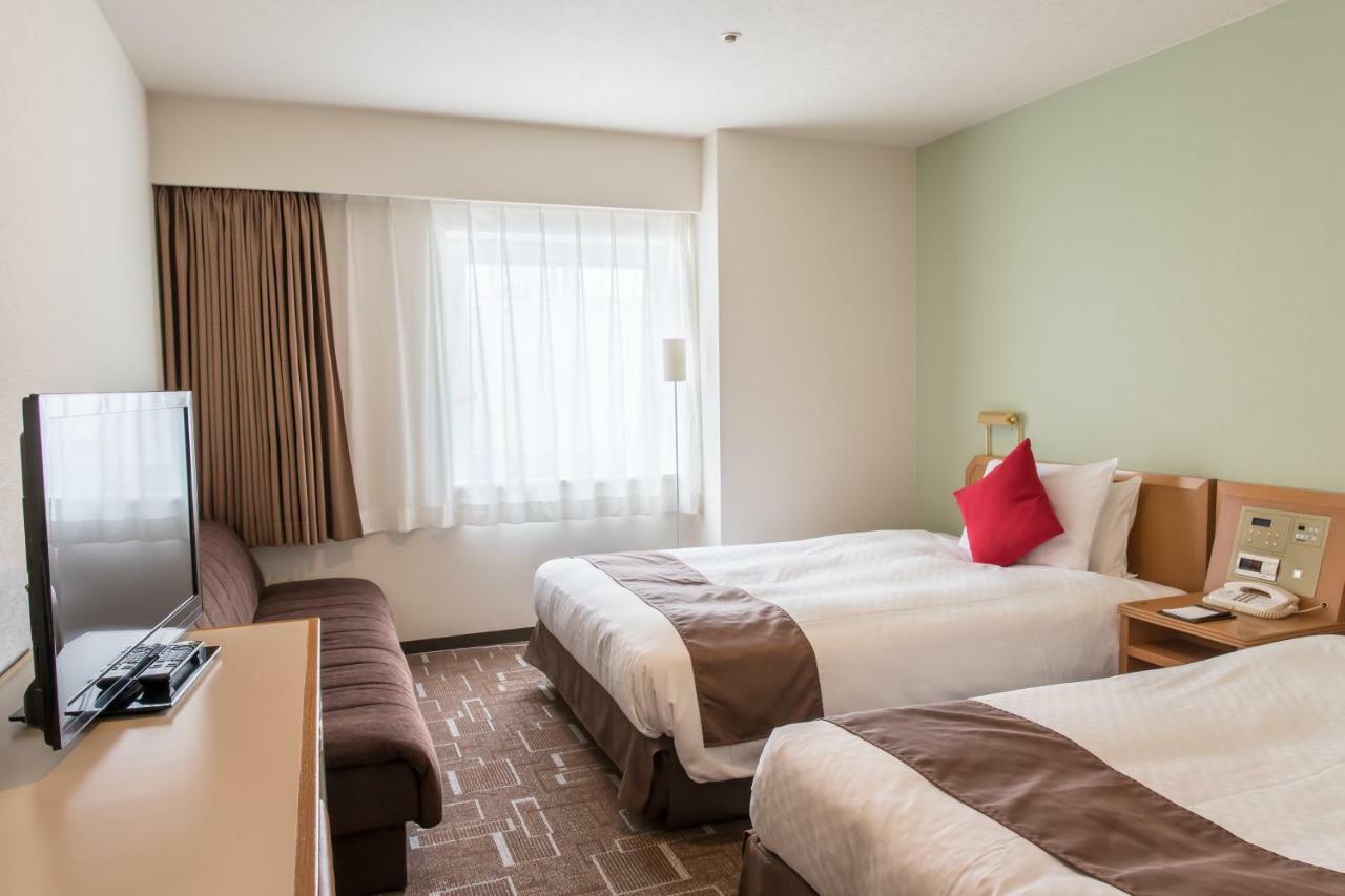 Ip - Imperial Palace Group 4* Osaka