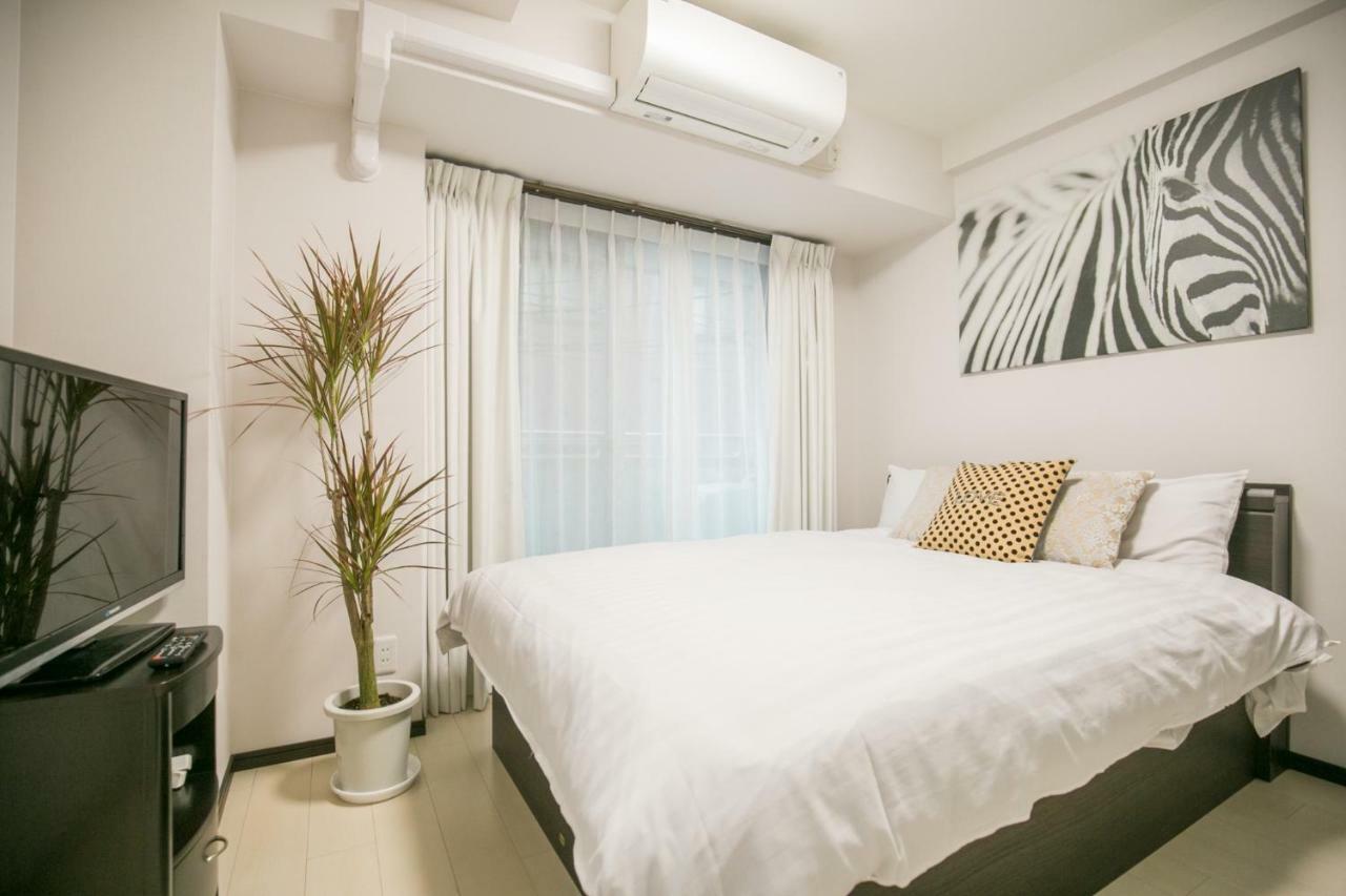 Jade Apartment