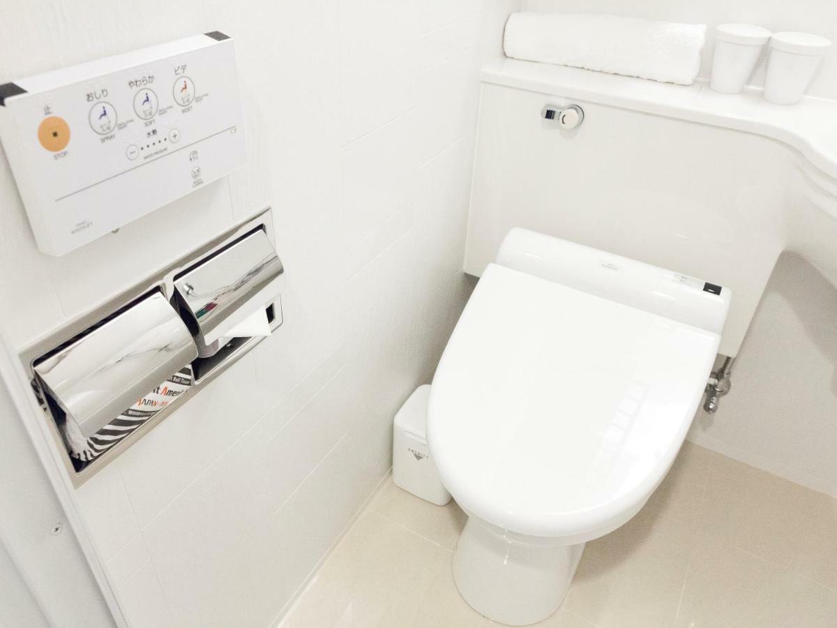 Hotel Apa & Midosuji Hommachi Eki Tower 3*
