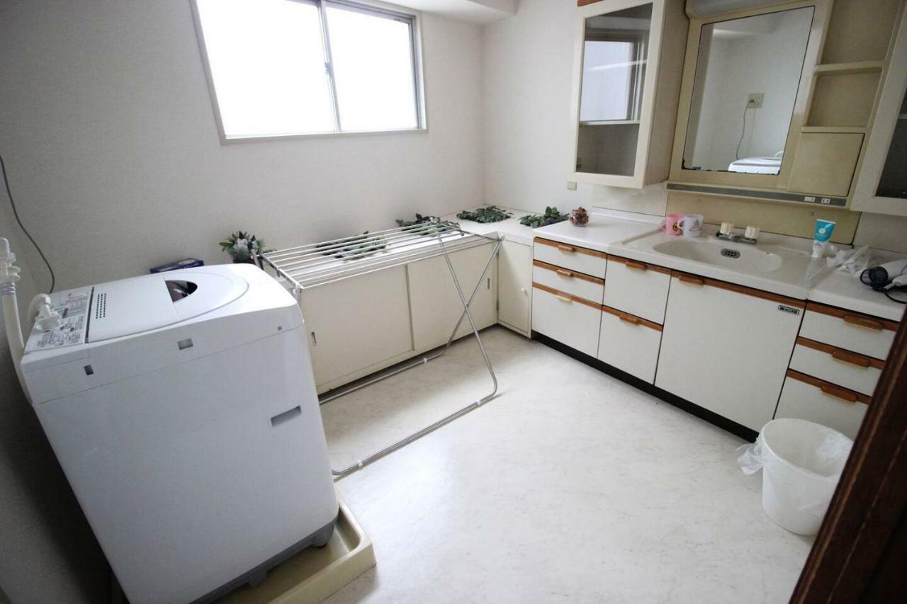 Apartment Noah's Ark Midoribashi *