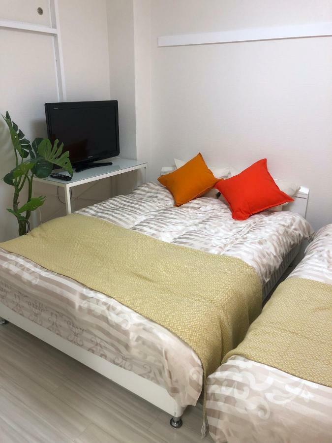Goldhouse Shinosaka 303 Osaka