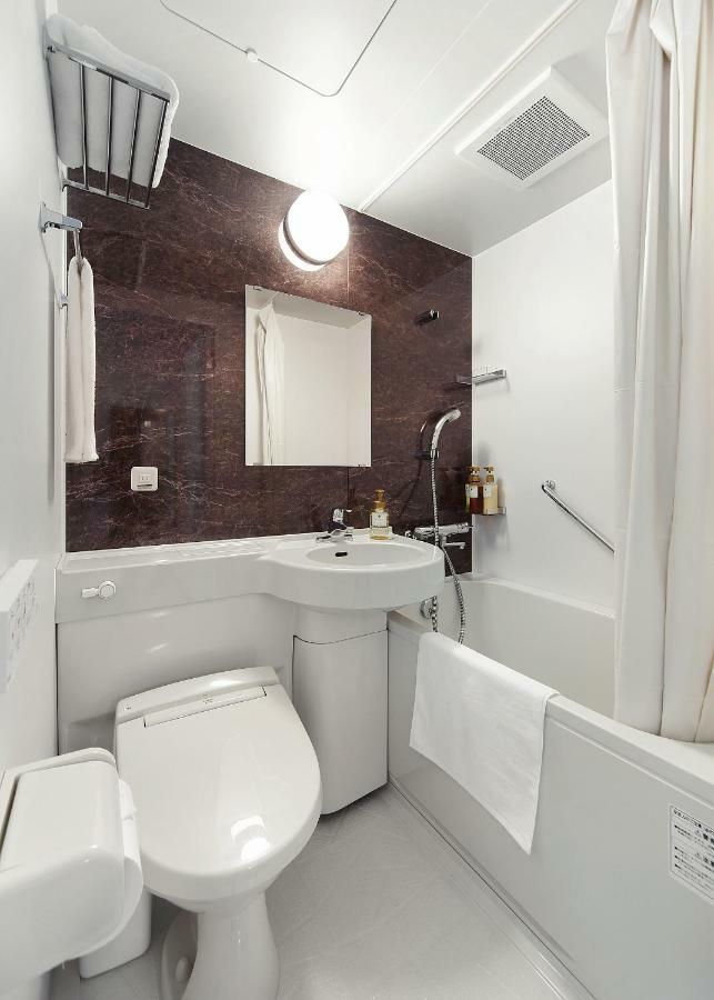 Toho Namba Motomachi Hotel 4*