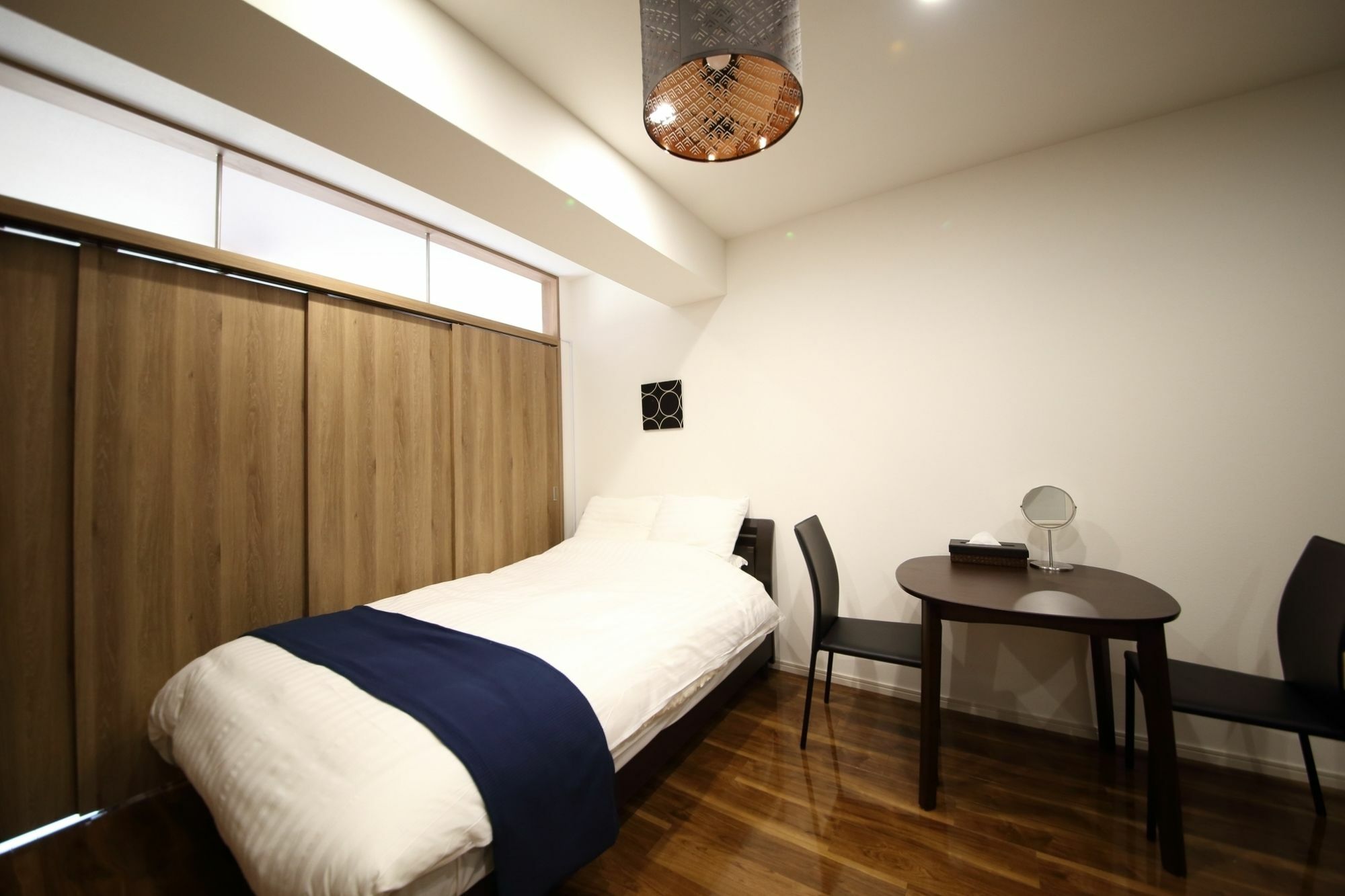 Apartment Alex's Shinsaibashi