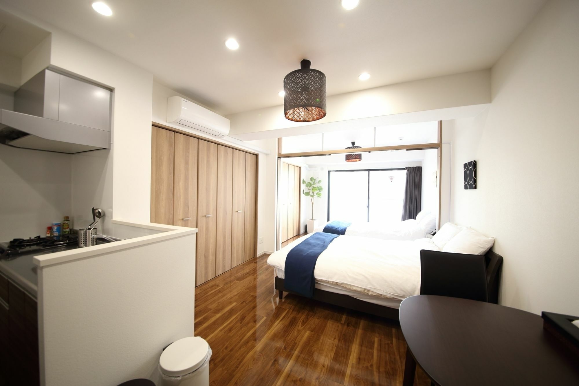 Alex's Shinsaibashi Apartment