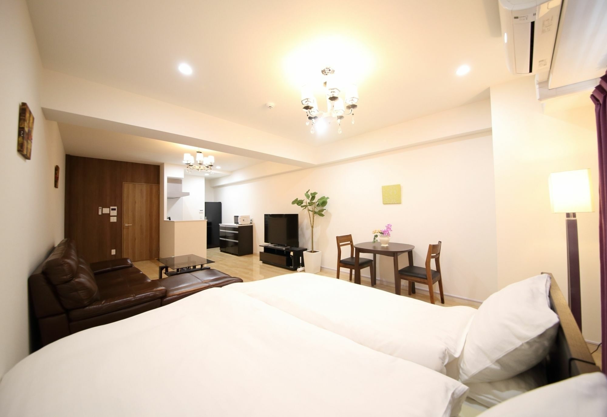 Apartment Alex's Shinsaibashi