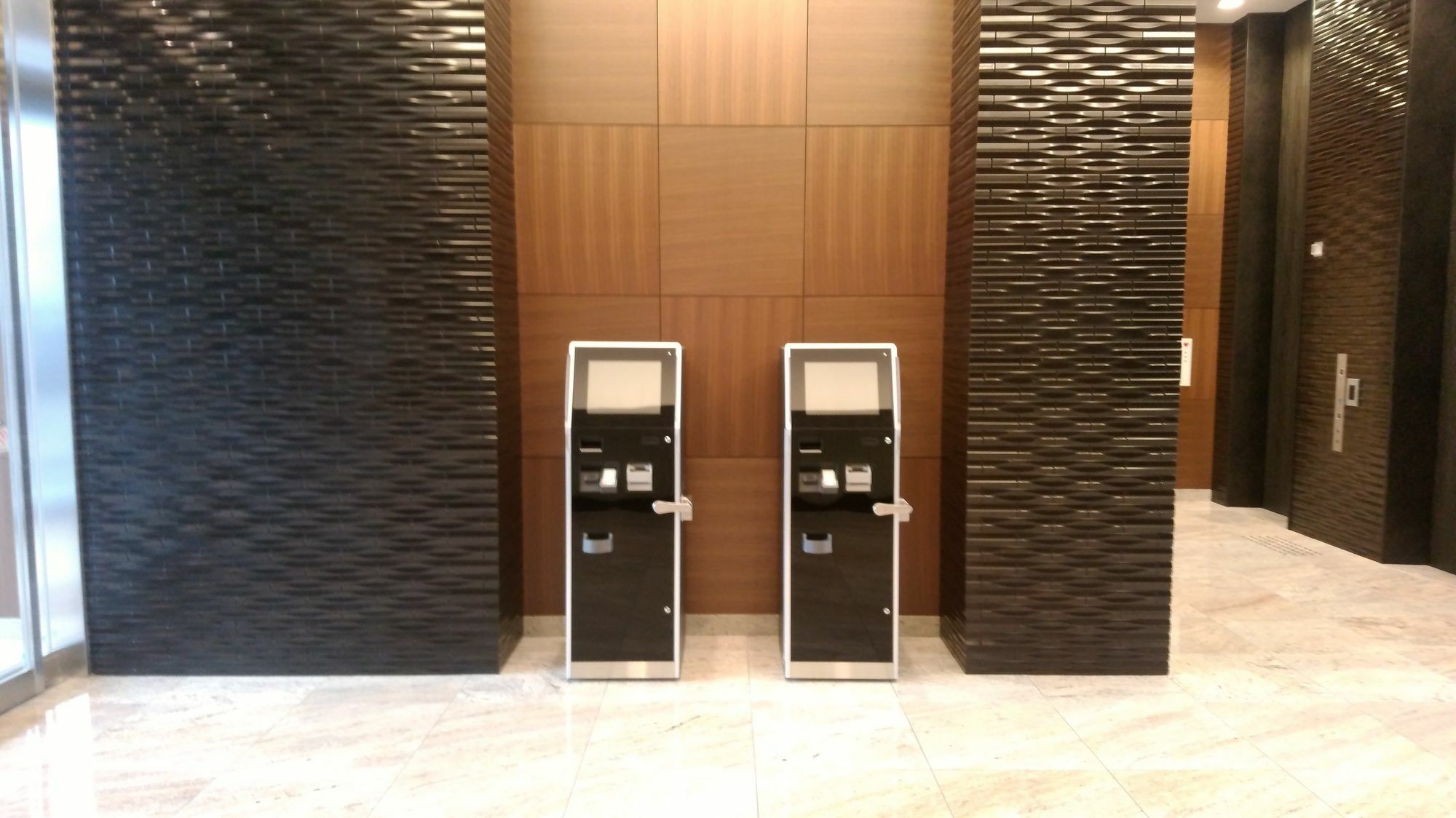 Vertex Hotel 3*