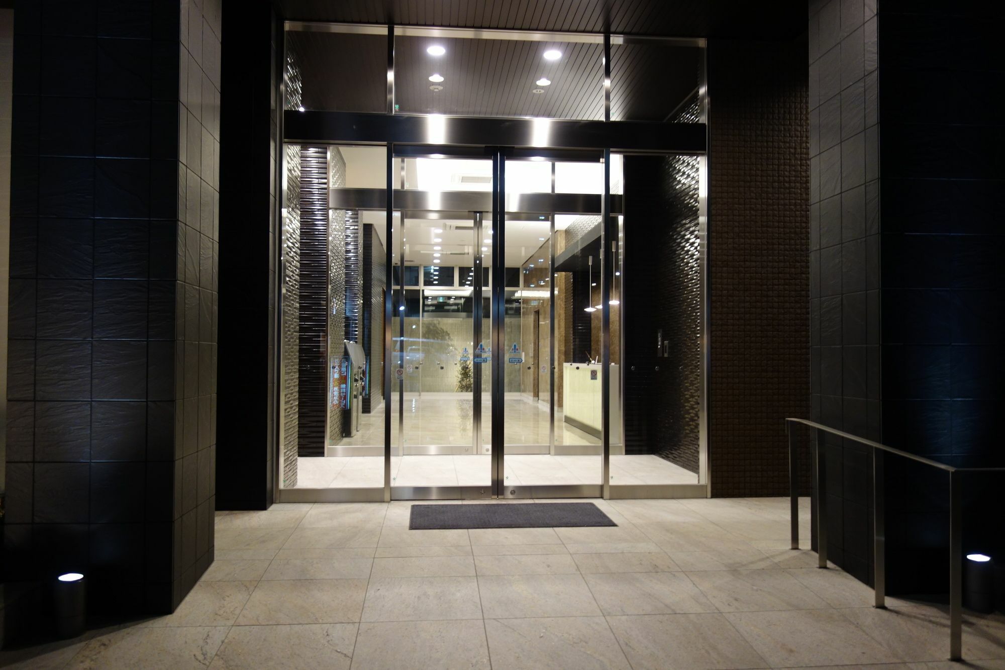 Vertex Hotel Osaka