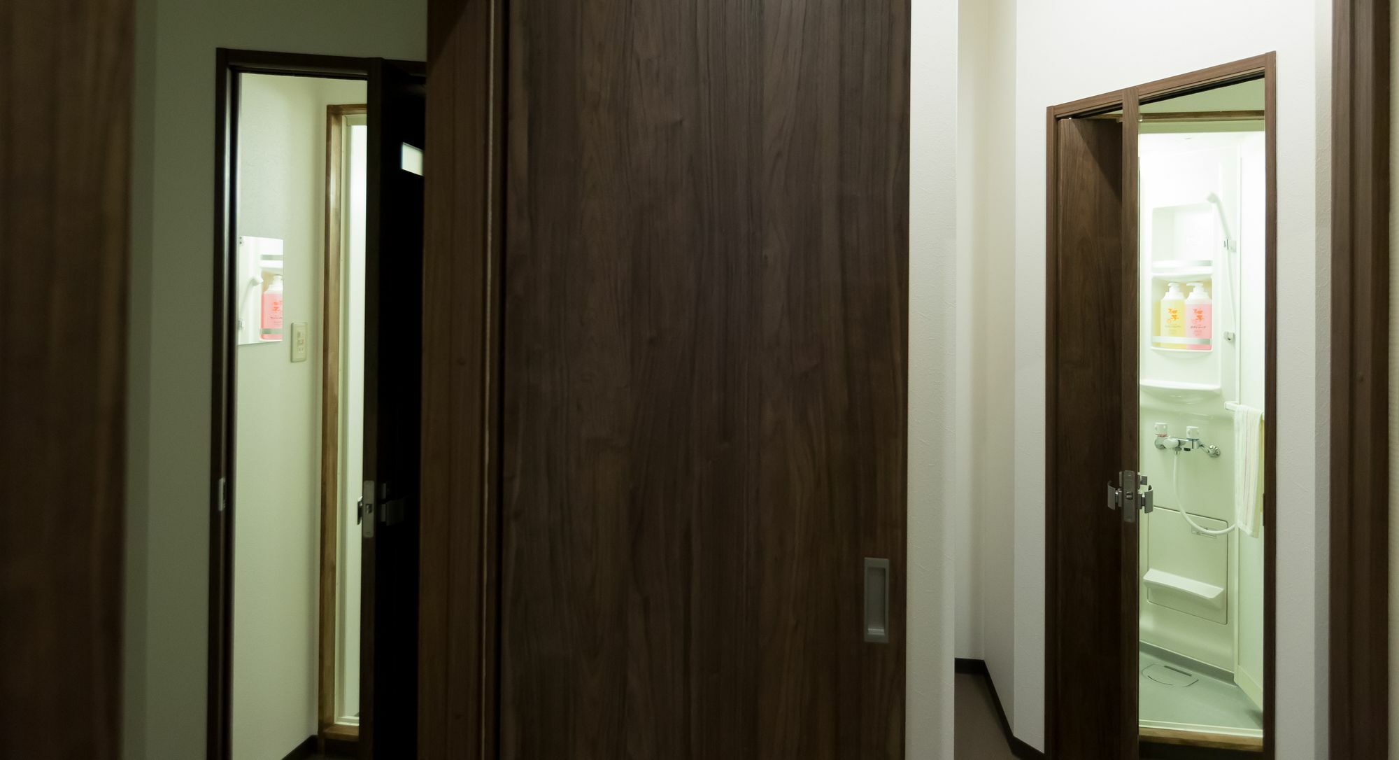 Hostel Namba Miyabi *