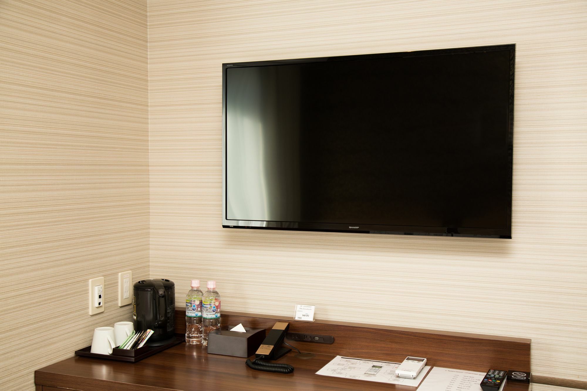 Shinsaibashi Grand Hotel