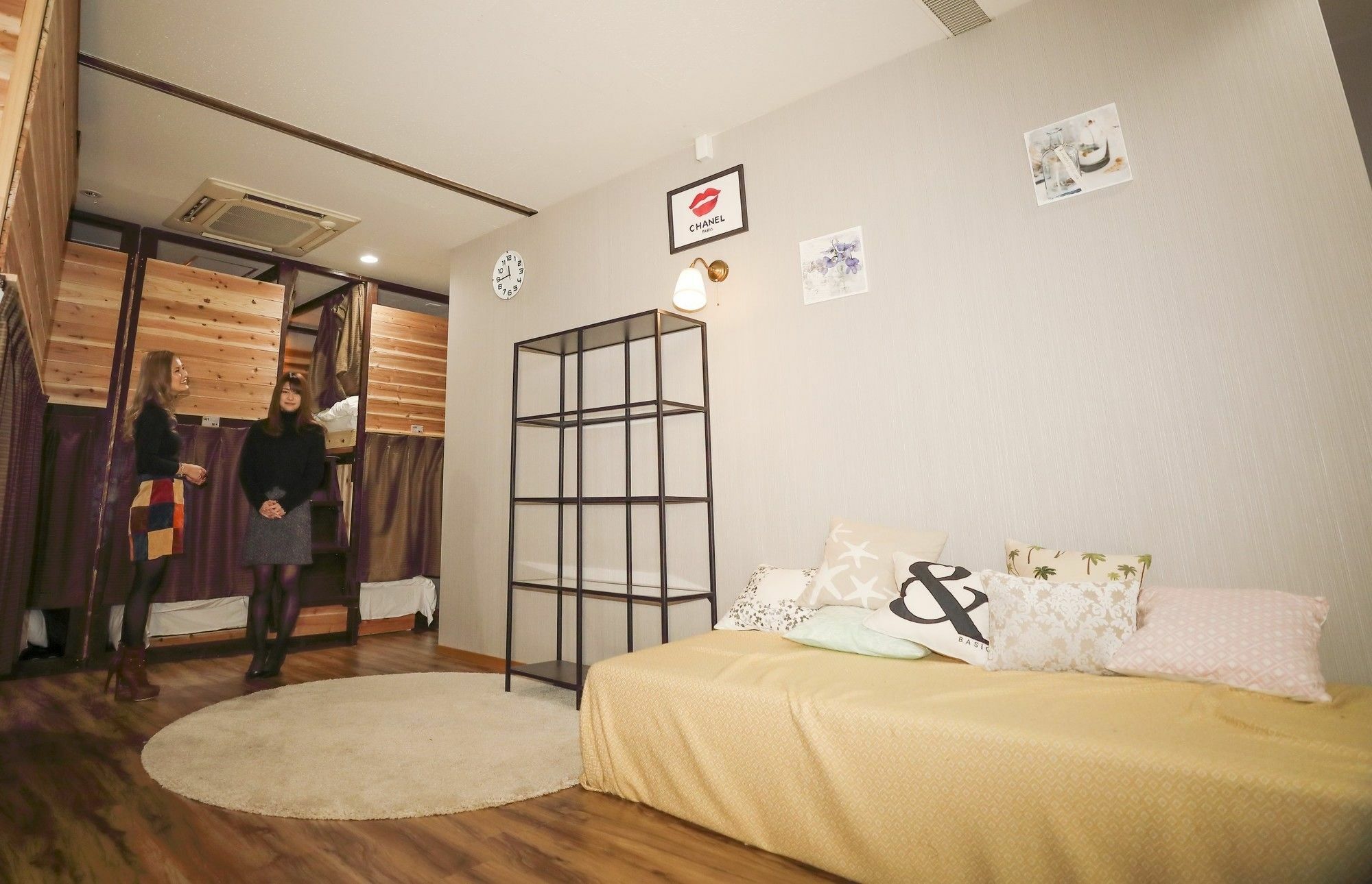 Nerarel Namba Hostel