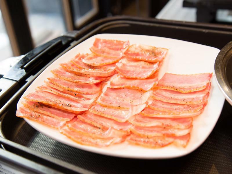 Shinsaibashi Grand Hotel 3*
