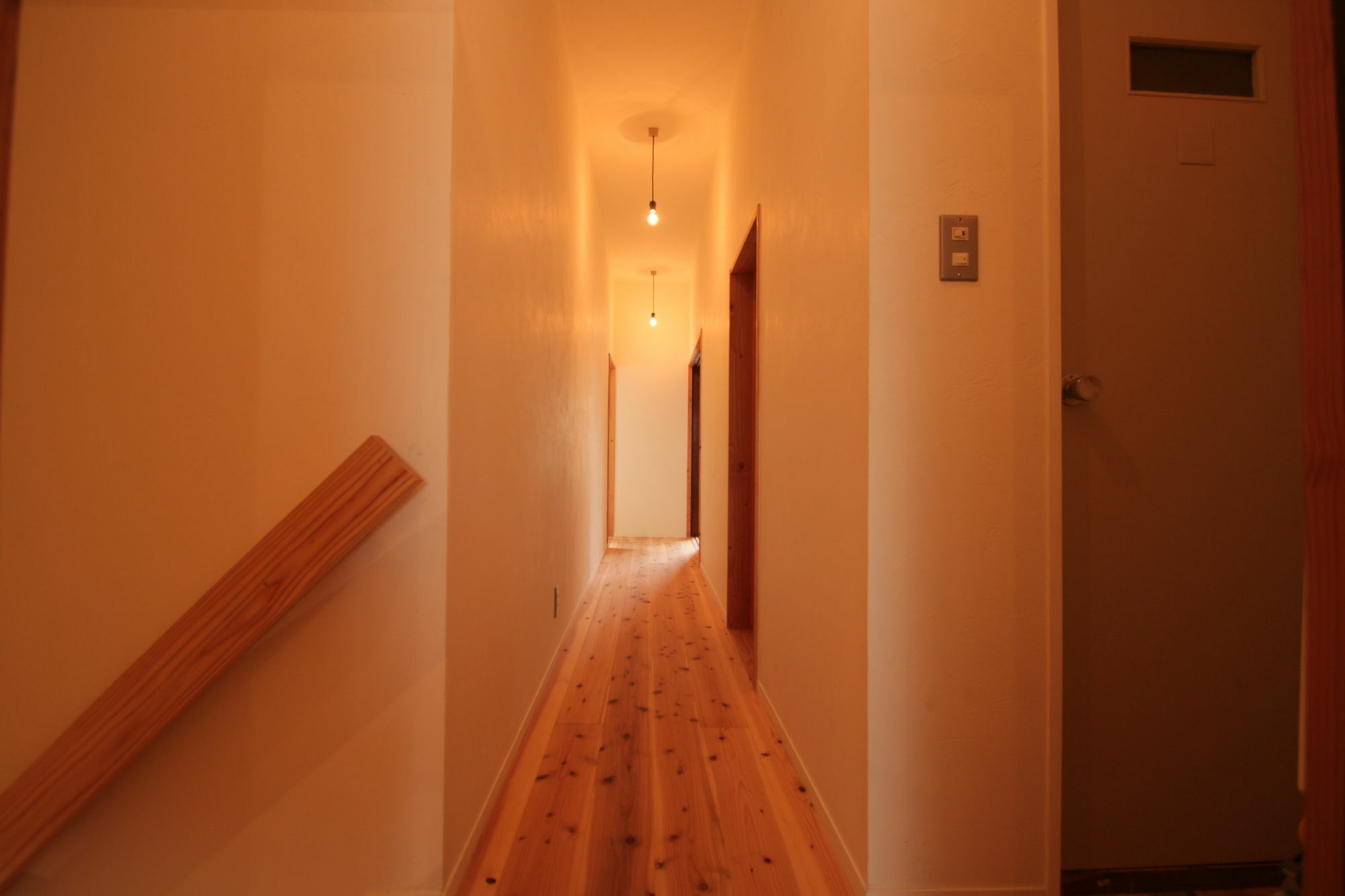 Hotel & Kin -