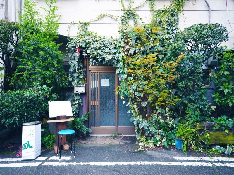 Air Hostel *