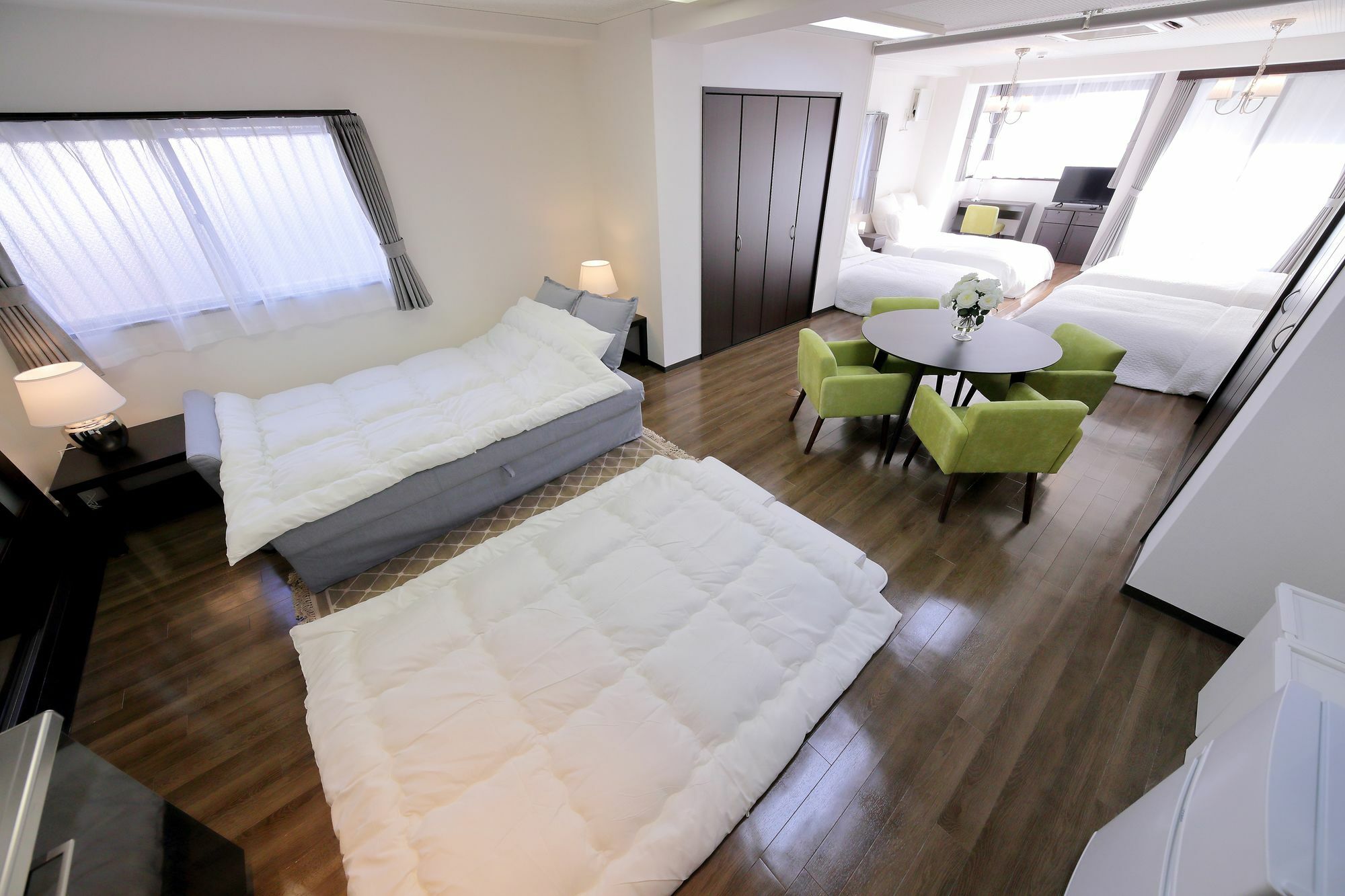 Namba Rakuraku 3* Osaka