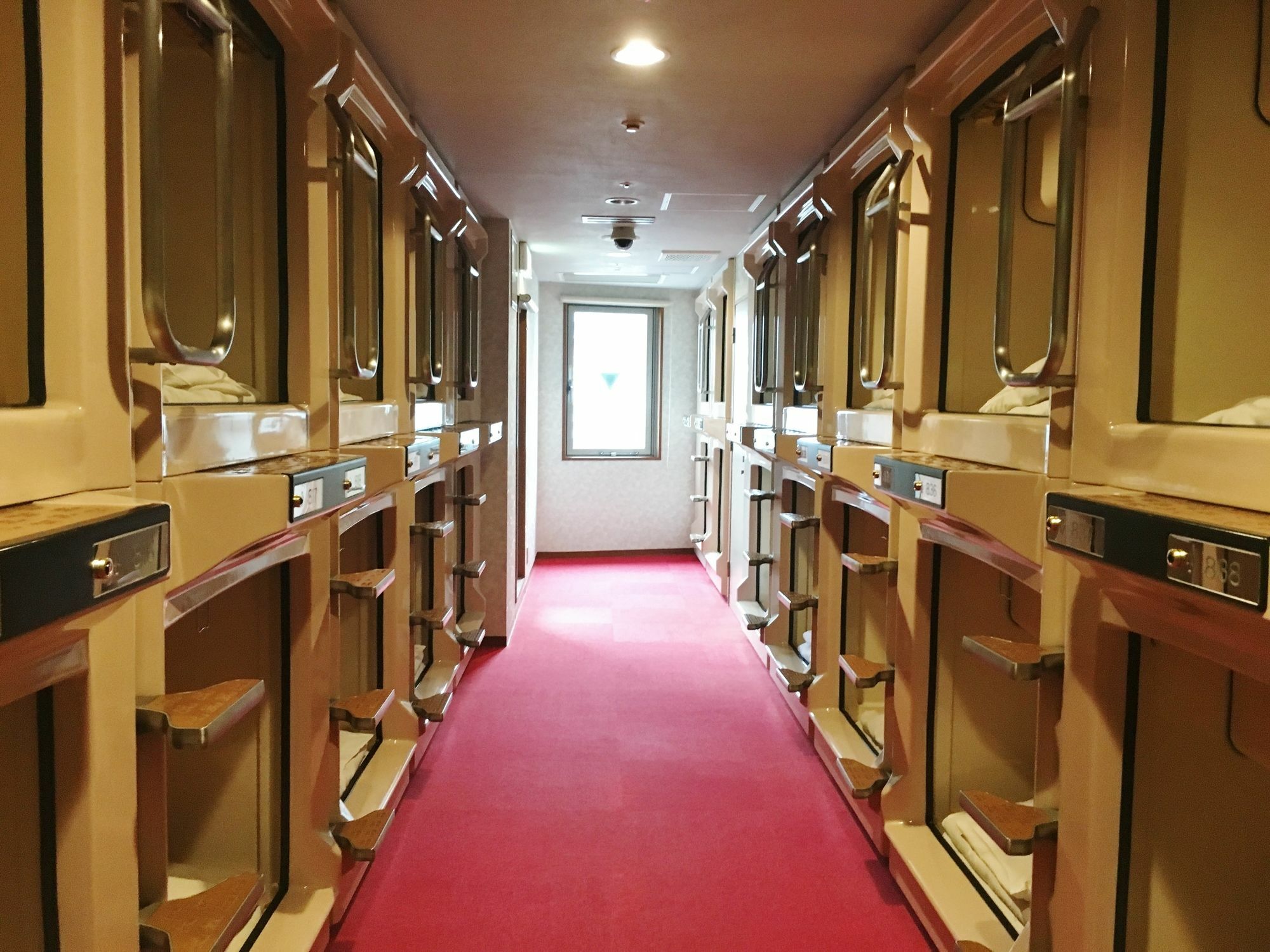 Ave Tennoji Hotel 2*