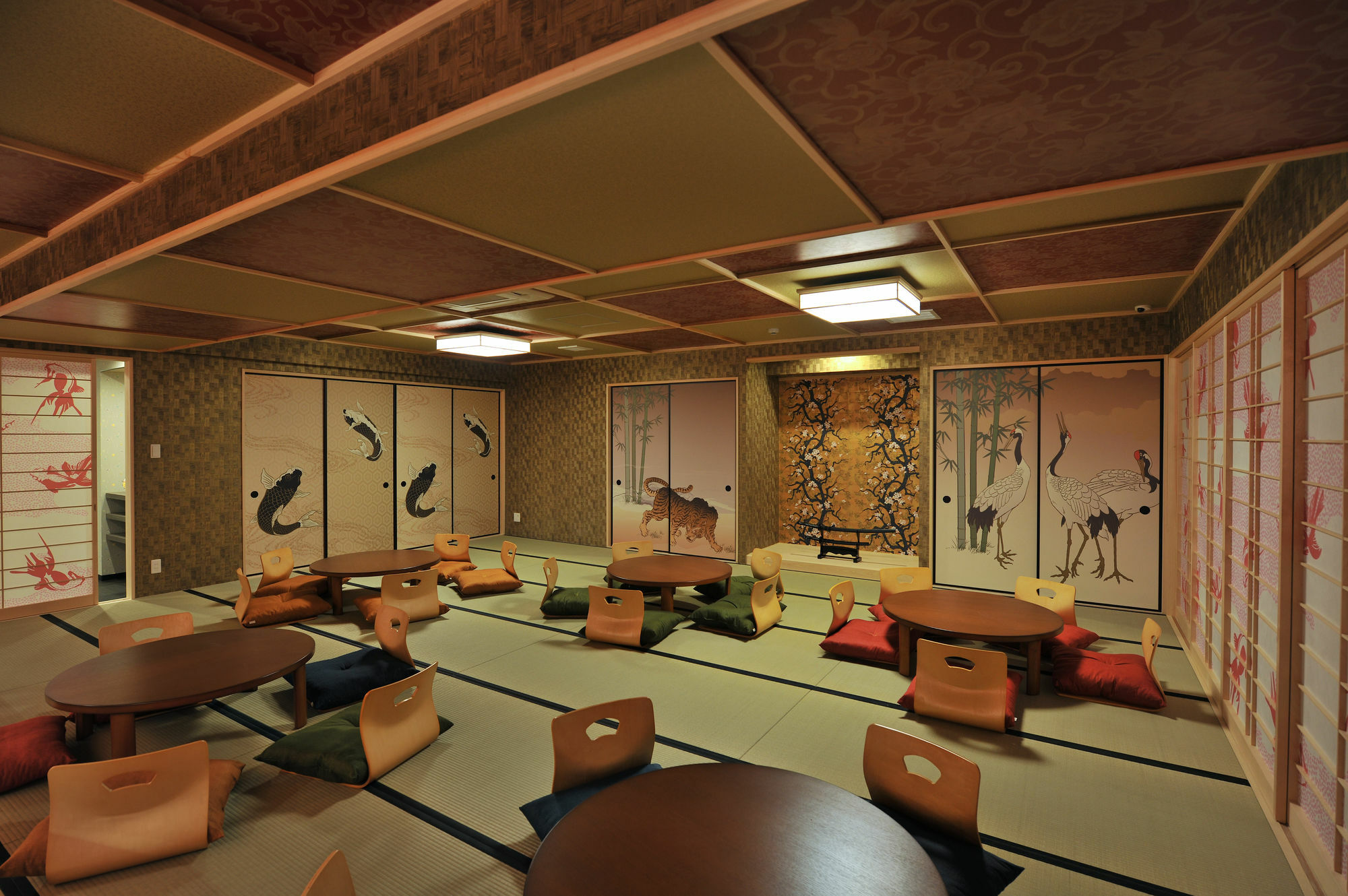 Khaosan World Tennoji