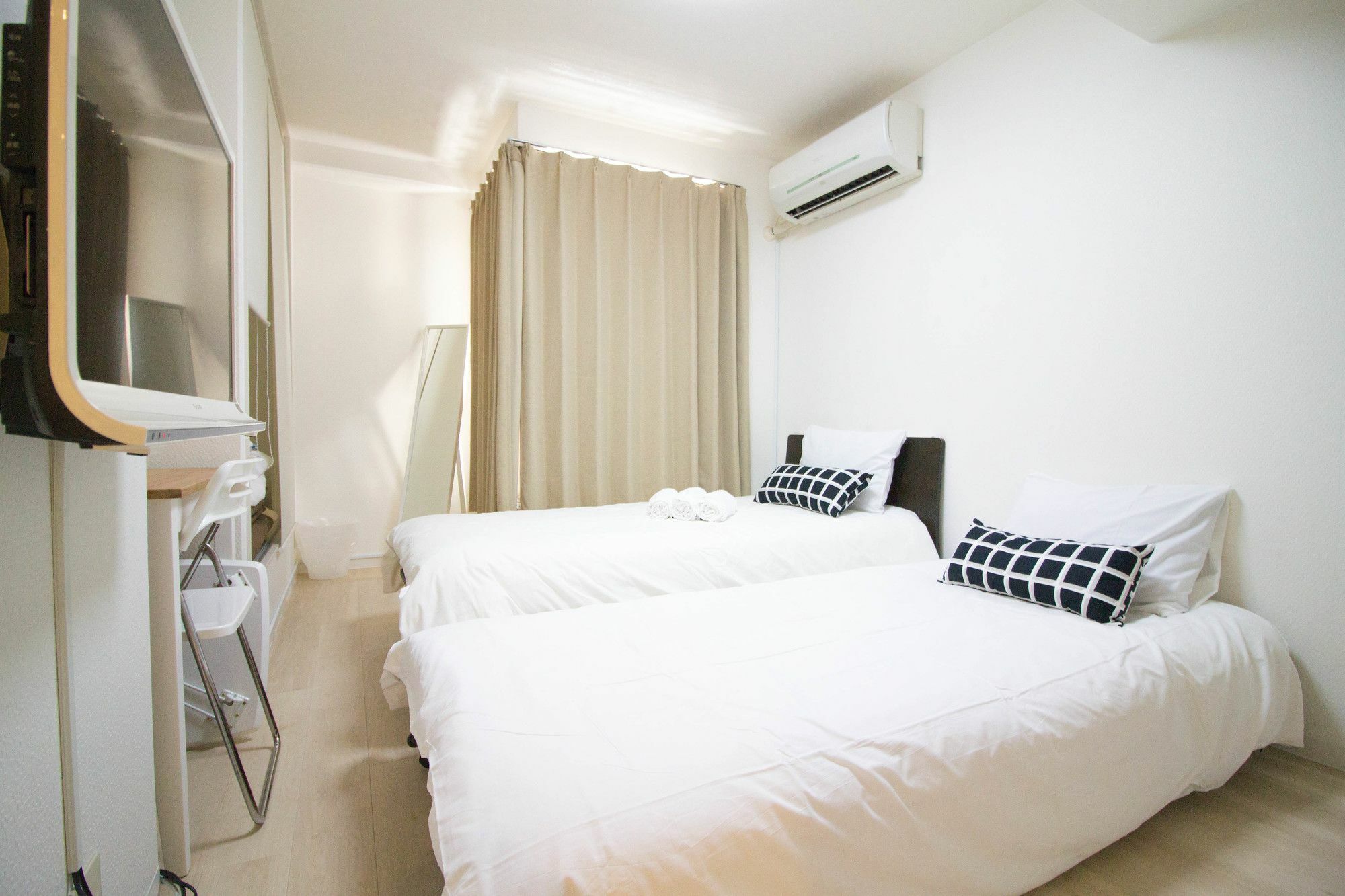 Intercity Yuhigaoka Apartment *