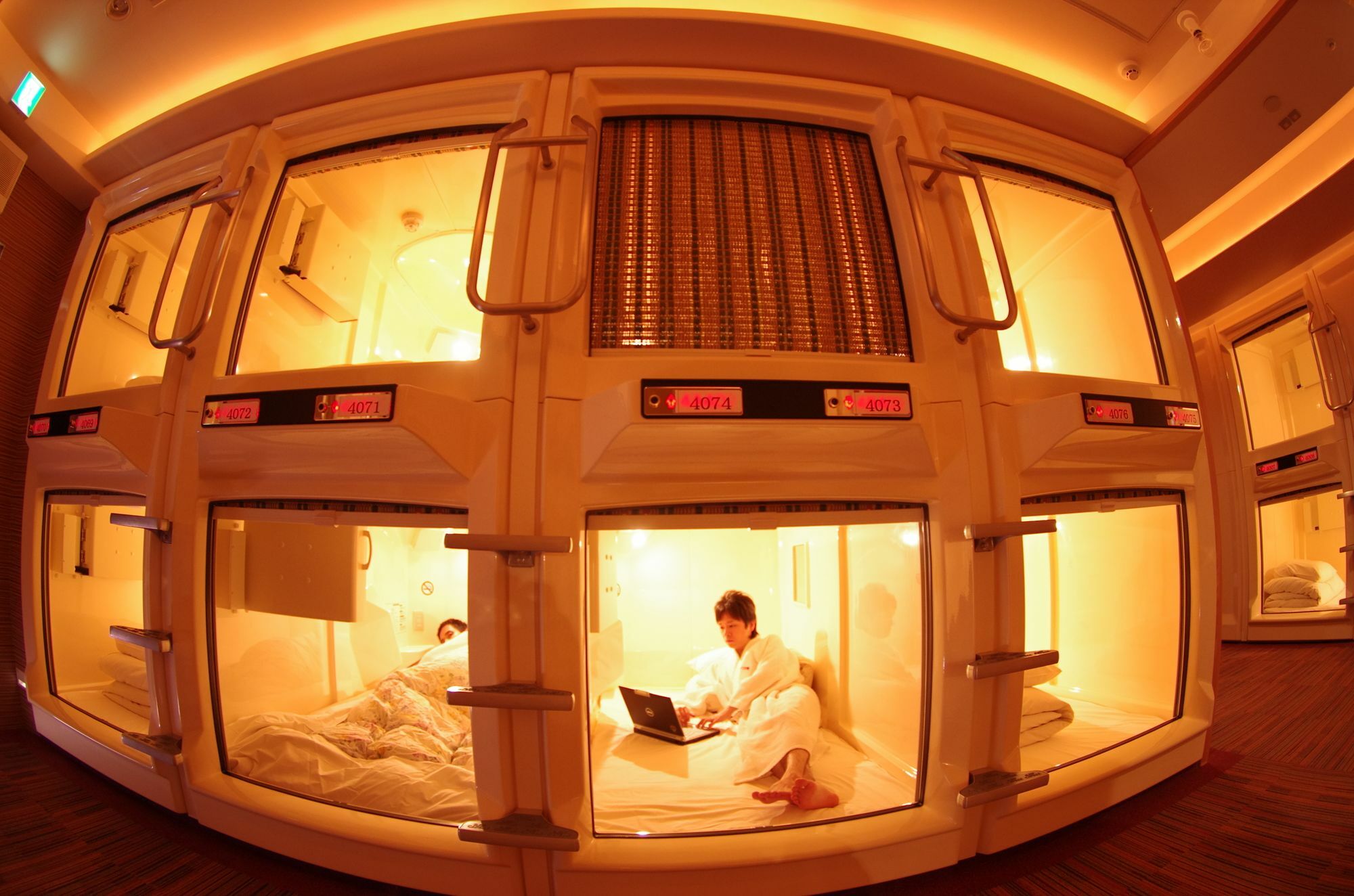 Hotel Capsule - Caters To Men