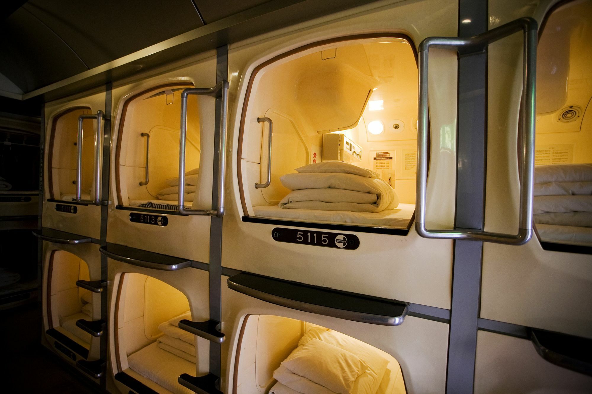 Capsule - Caters To Men Osaka