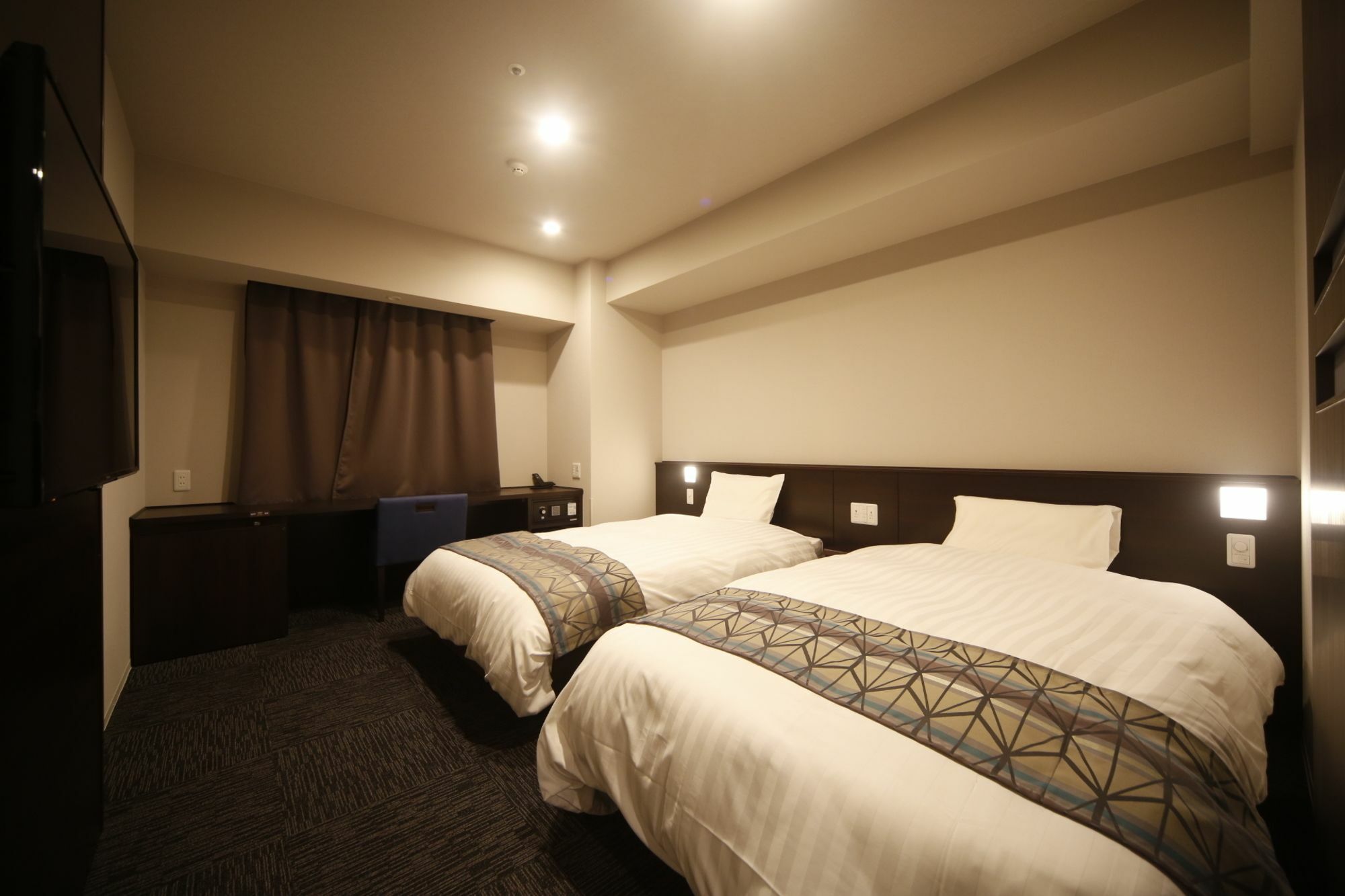 Hotel Dormy Tanimachi 4*