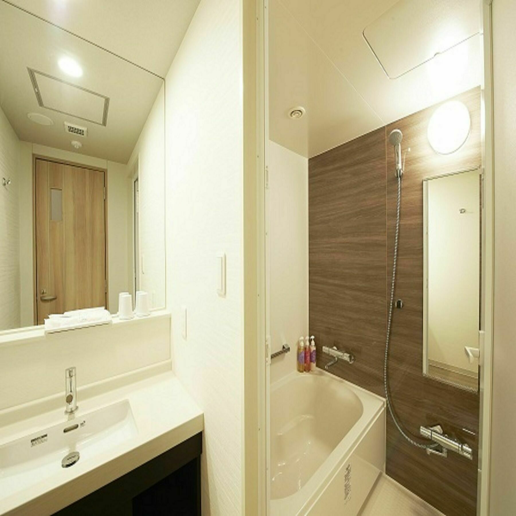 Hotel Sotetsu Fresa Shinsaibashi 3*