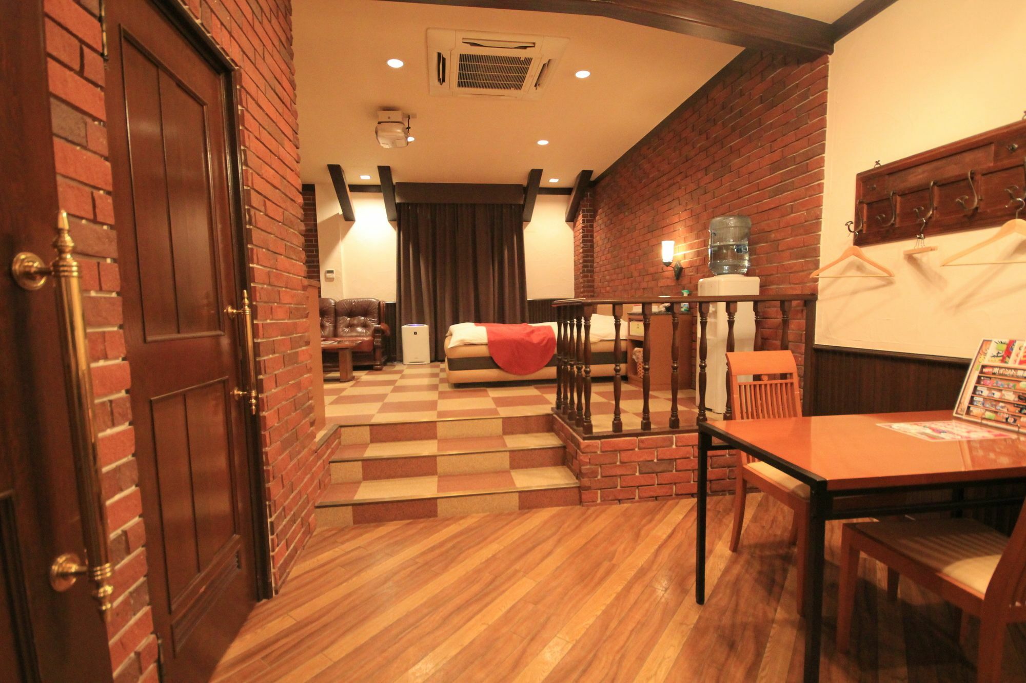 Afternoon (adults Only) Love hotel 2*