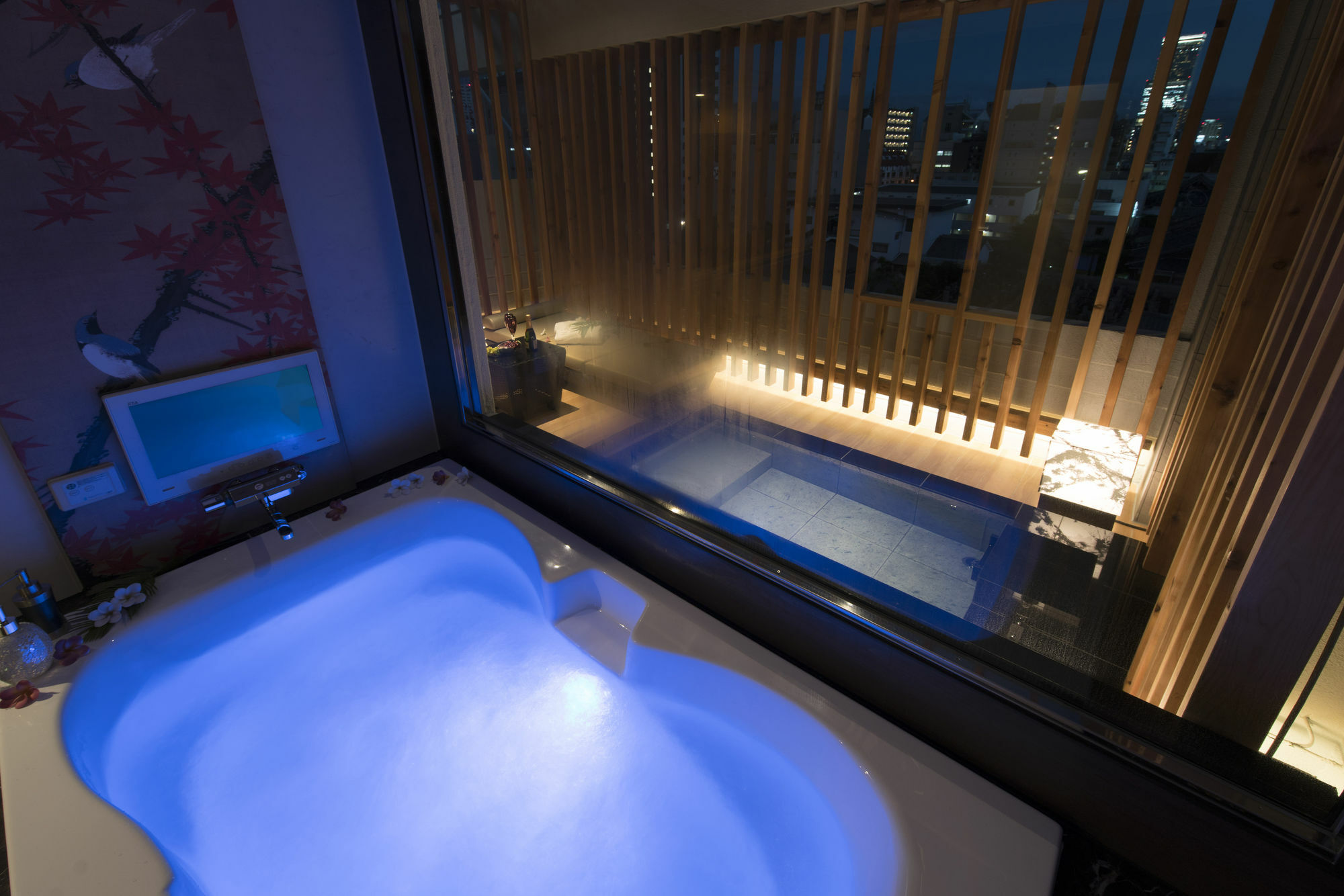 Love hotel Zen (adults Only)