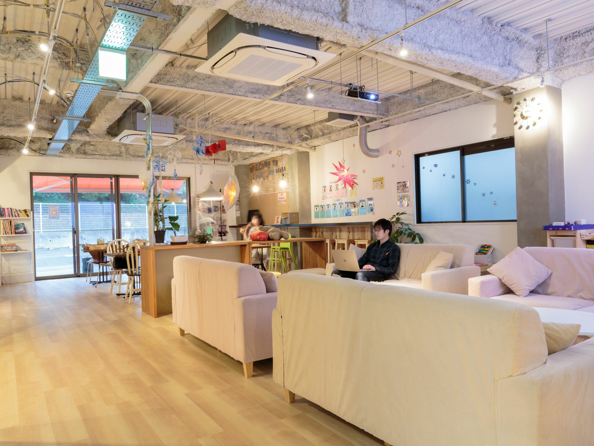 Guest house J-hoppers Universal Osaka