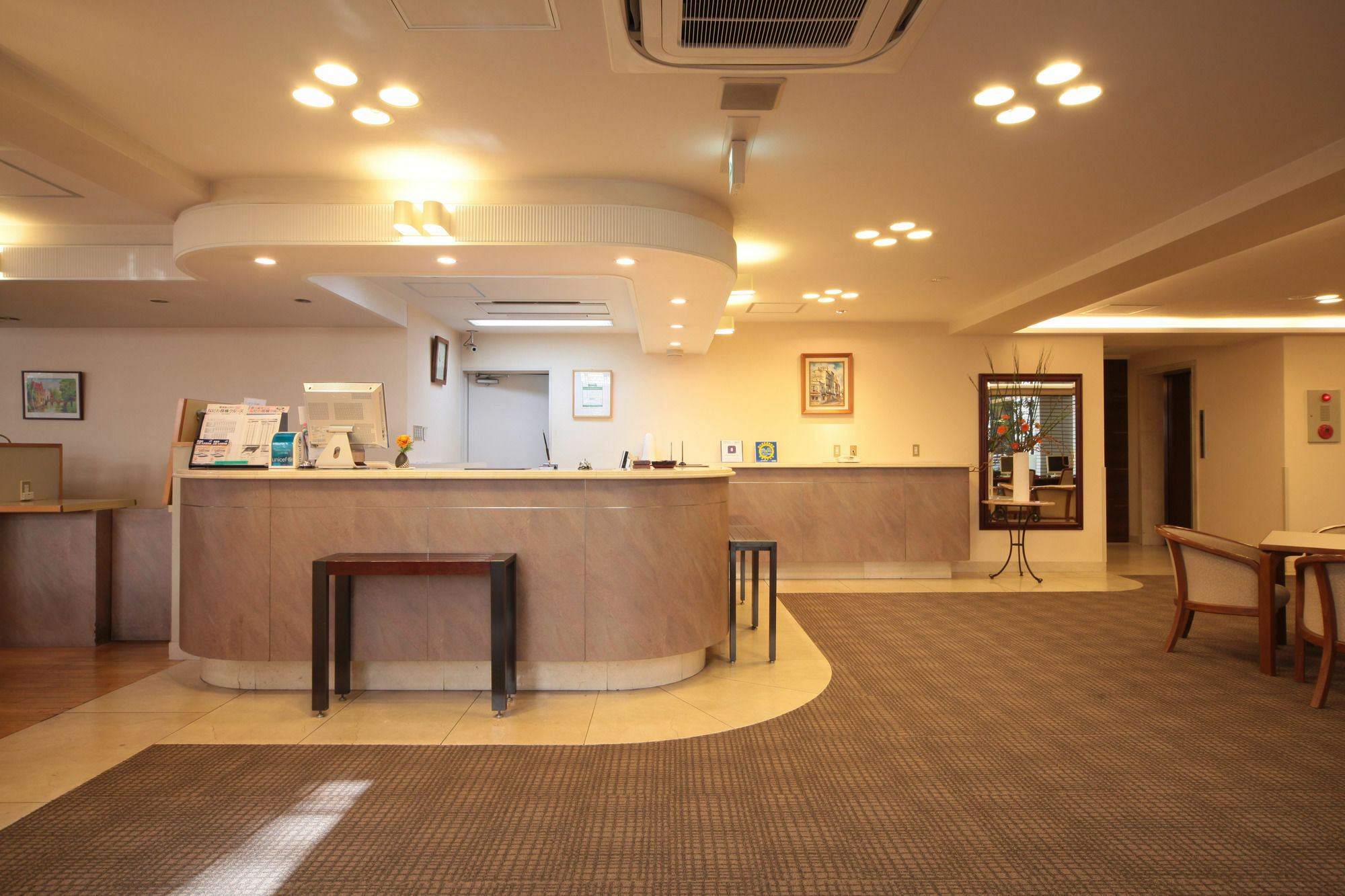 Shin-osaka Station Hotel