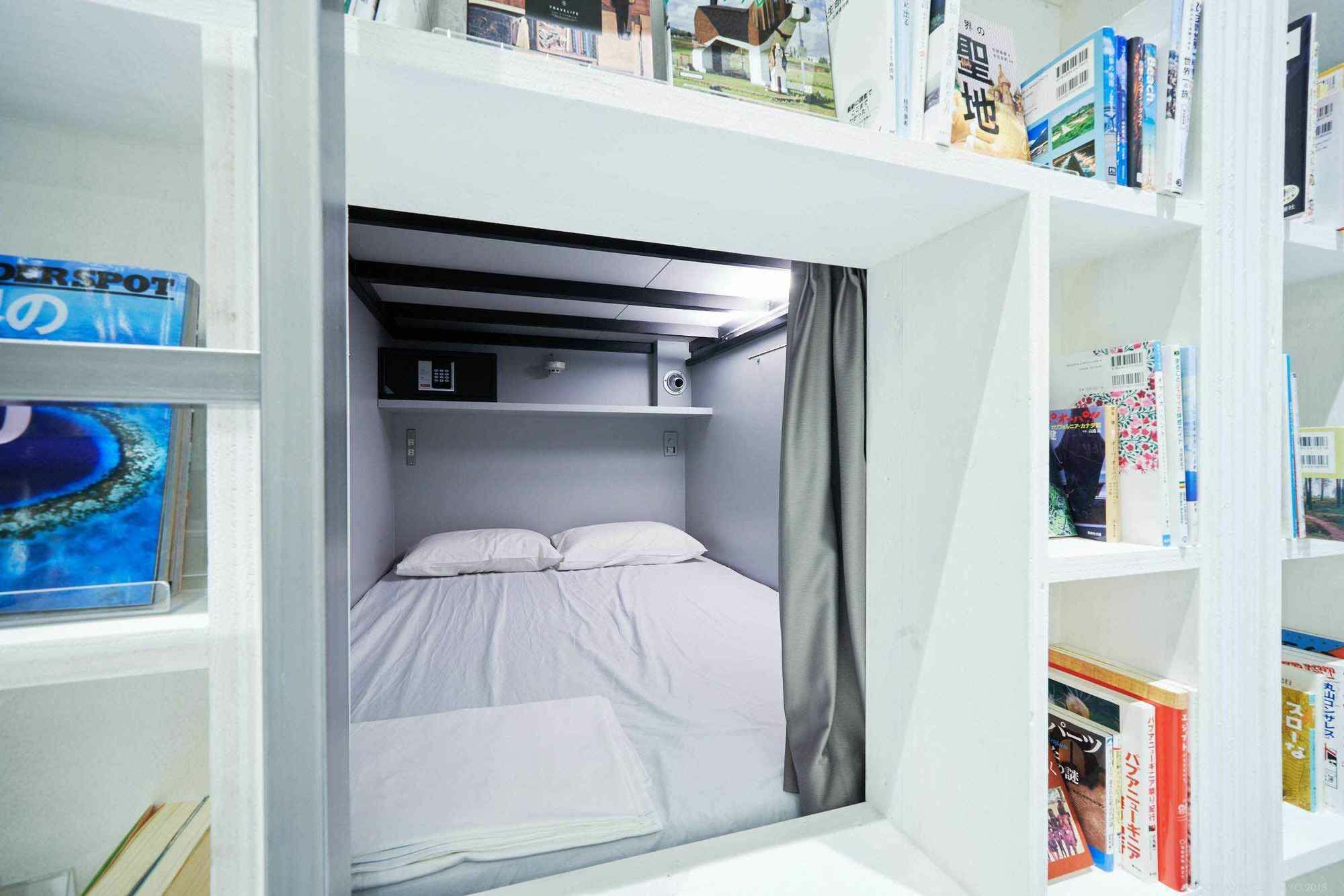 Book And Bed Tokyo Shinsaibashi * Osaka