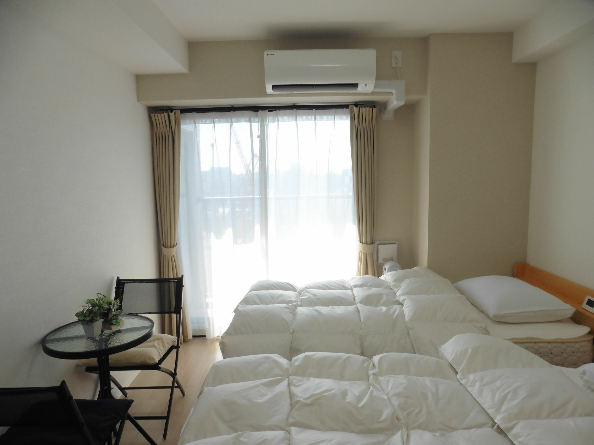 Shin-osaka Aparthotel