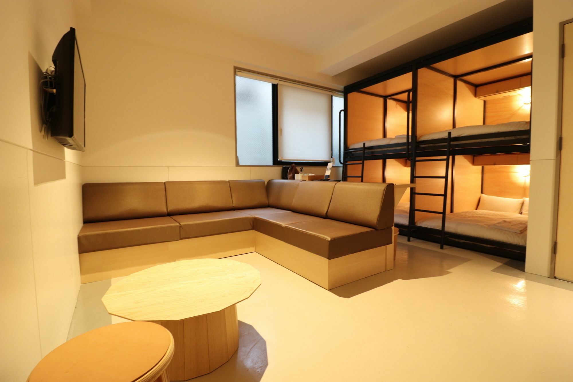 Kamon Namba Hotel 2*
