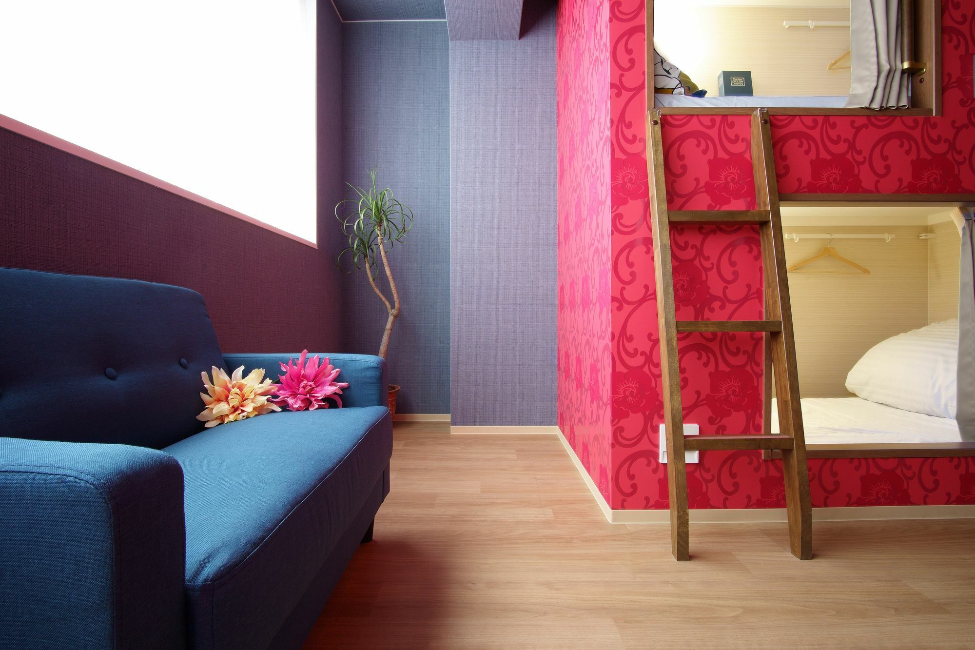Feel Yu Hotel 3*