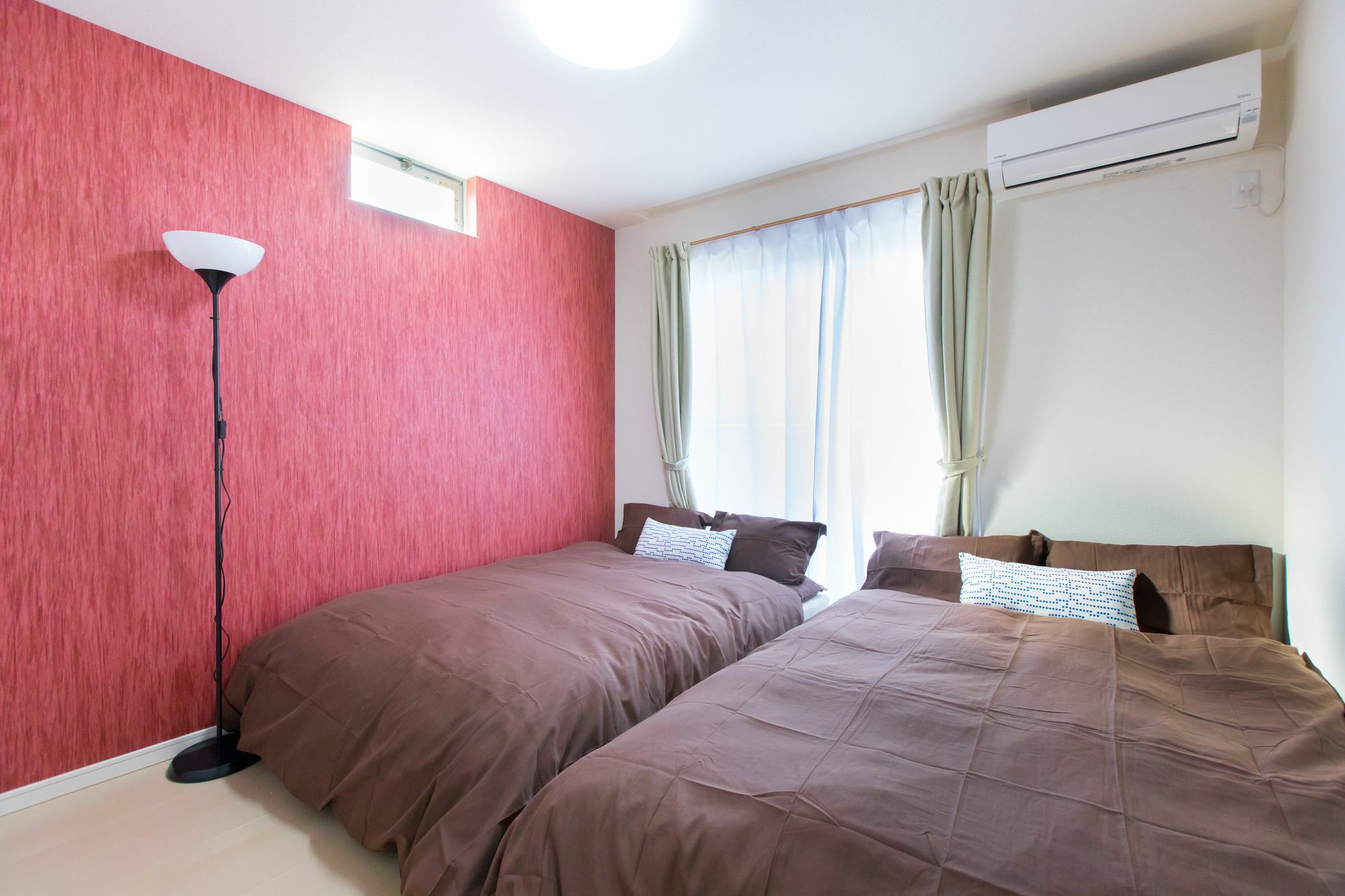 Guest house White Chaya