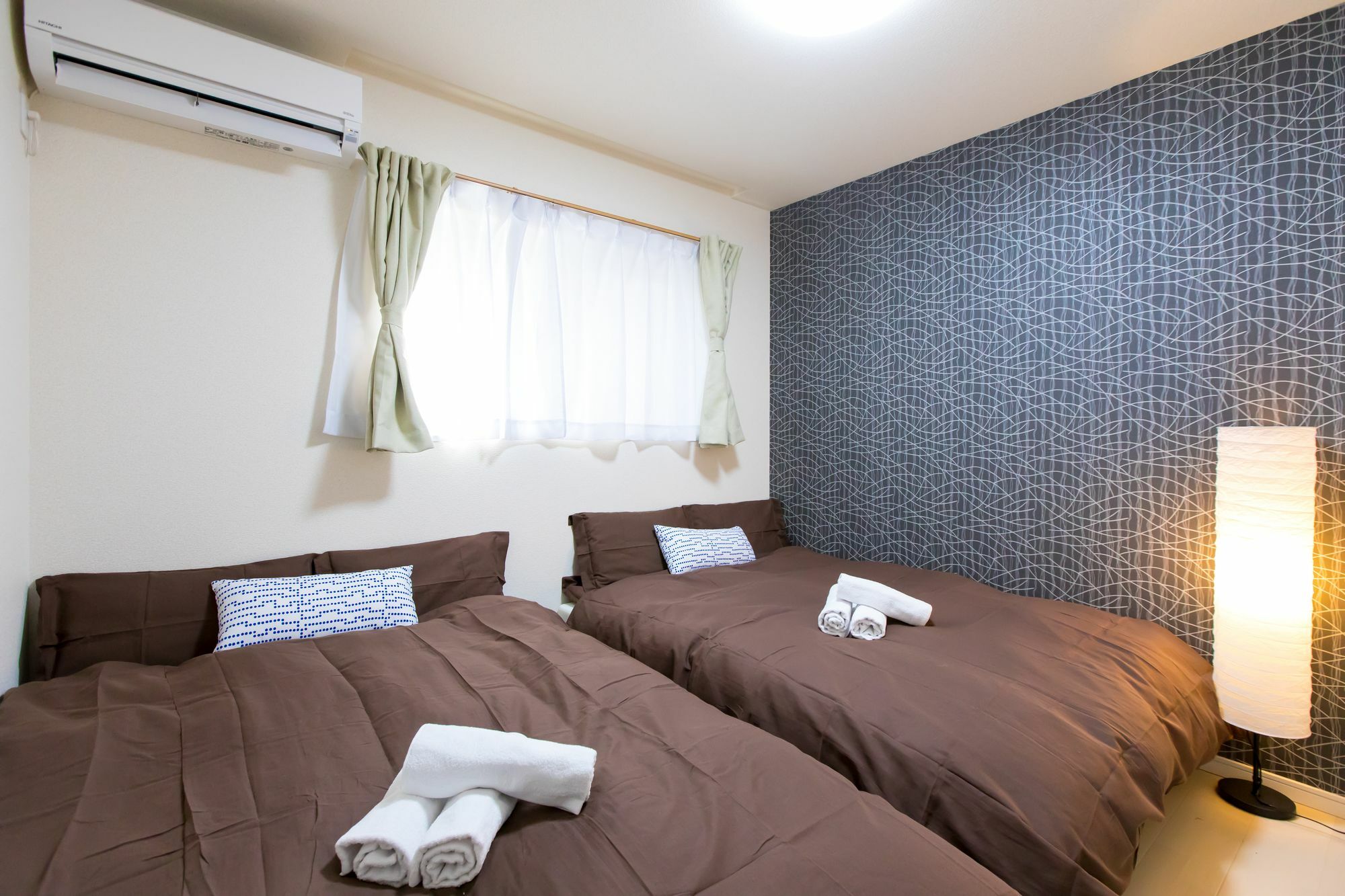 Guest house White Chaya Osaka