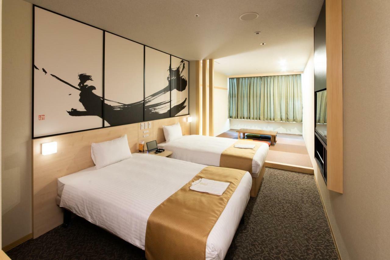 Sakishima Cosmo Tower Hotel 4*