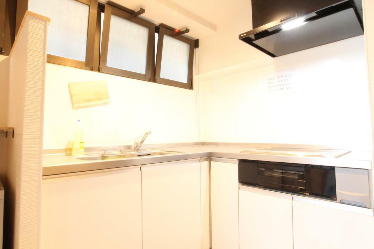 Shimanouchi Luxury Apartment *