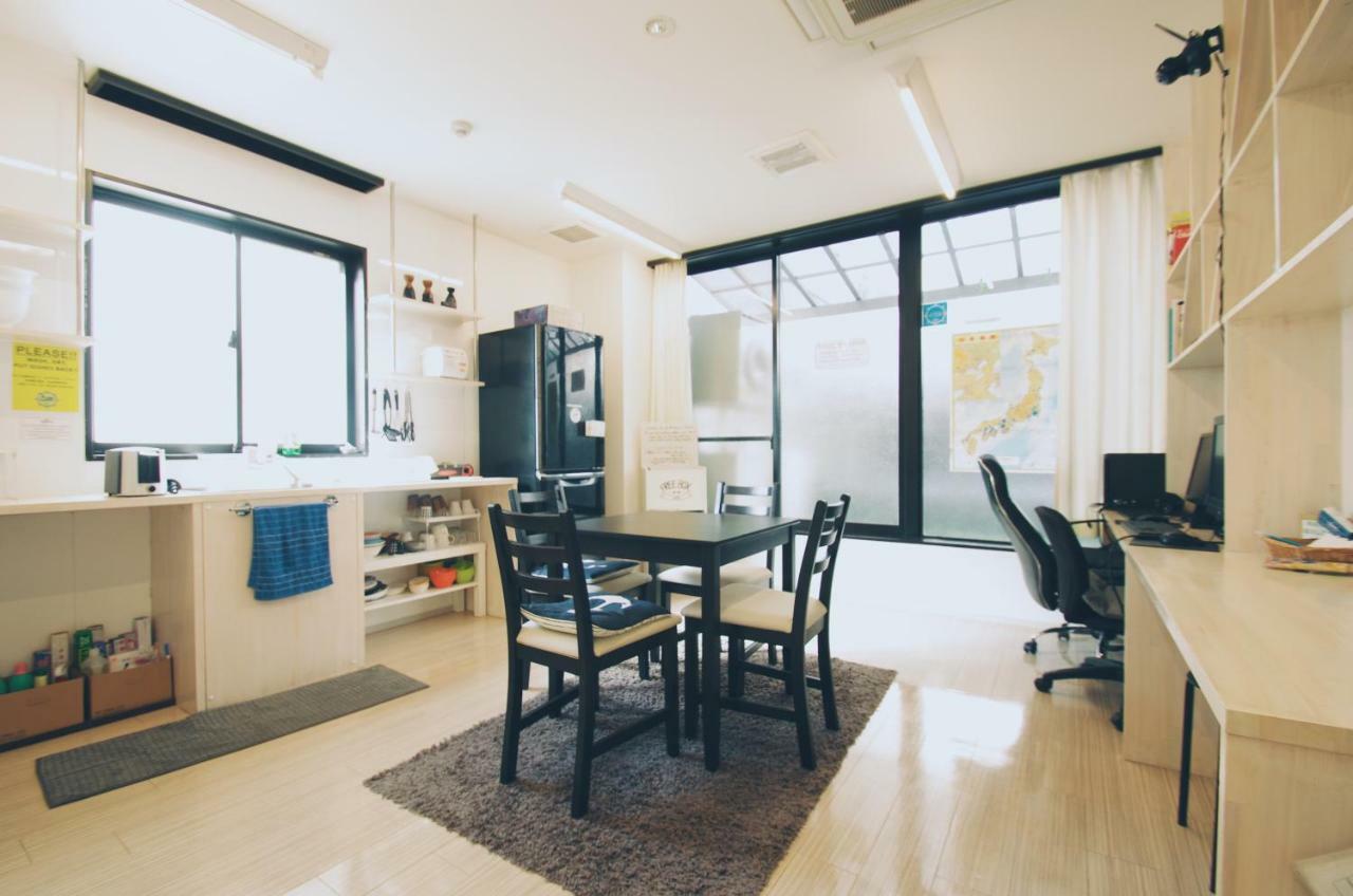 Ark Hostel Osaka