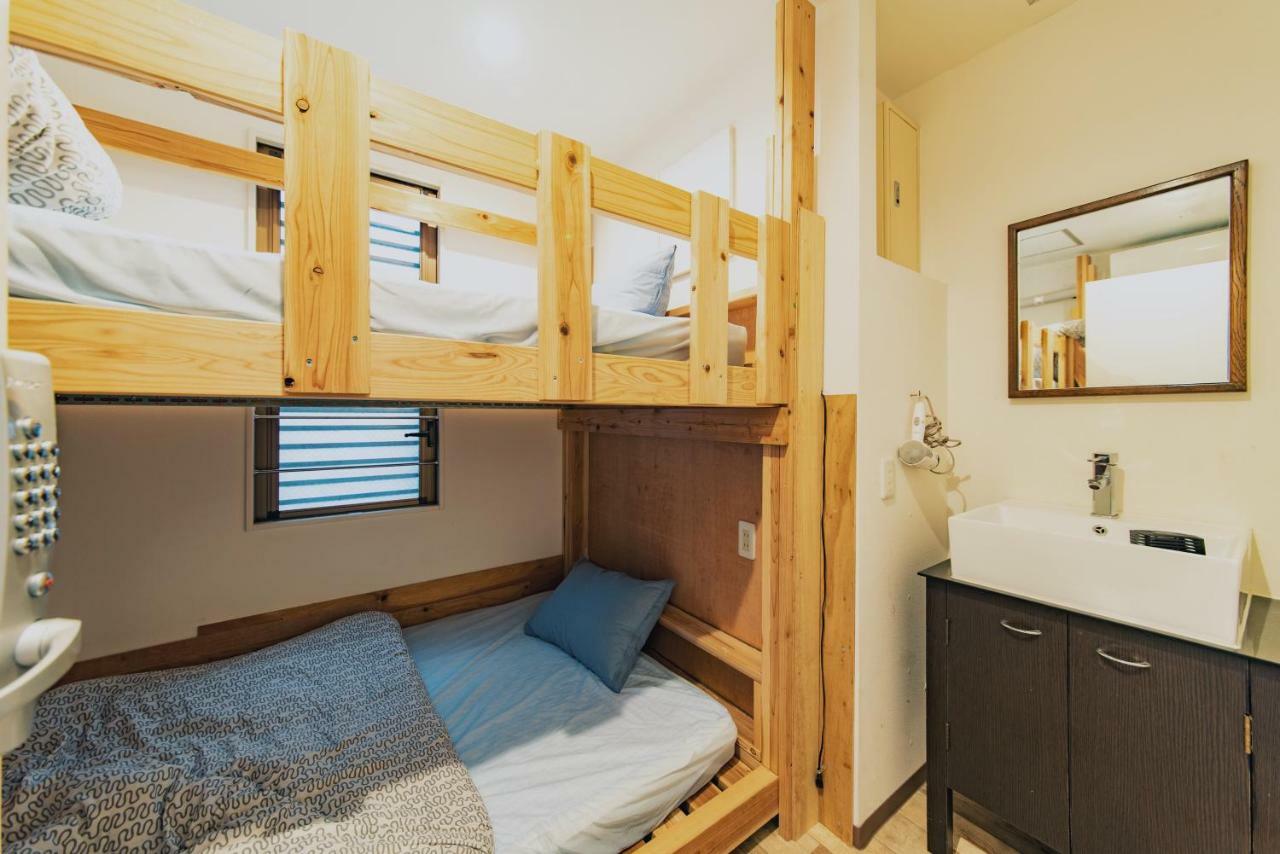 Hostel Ark Namba *